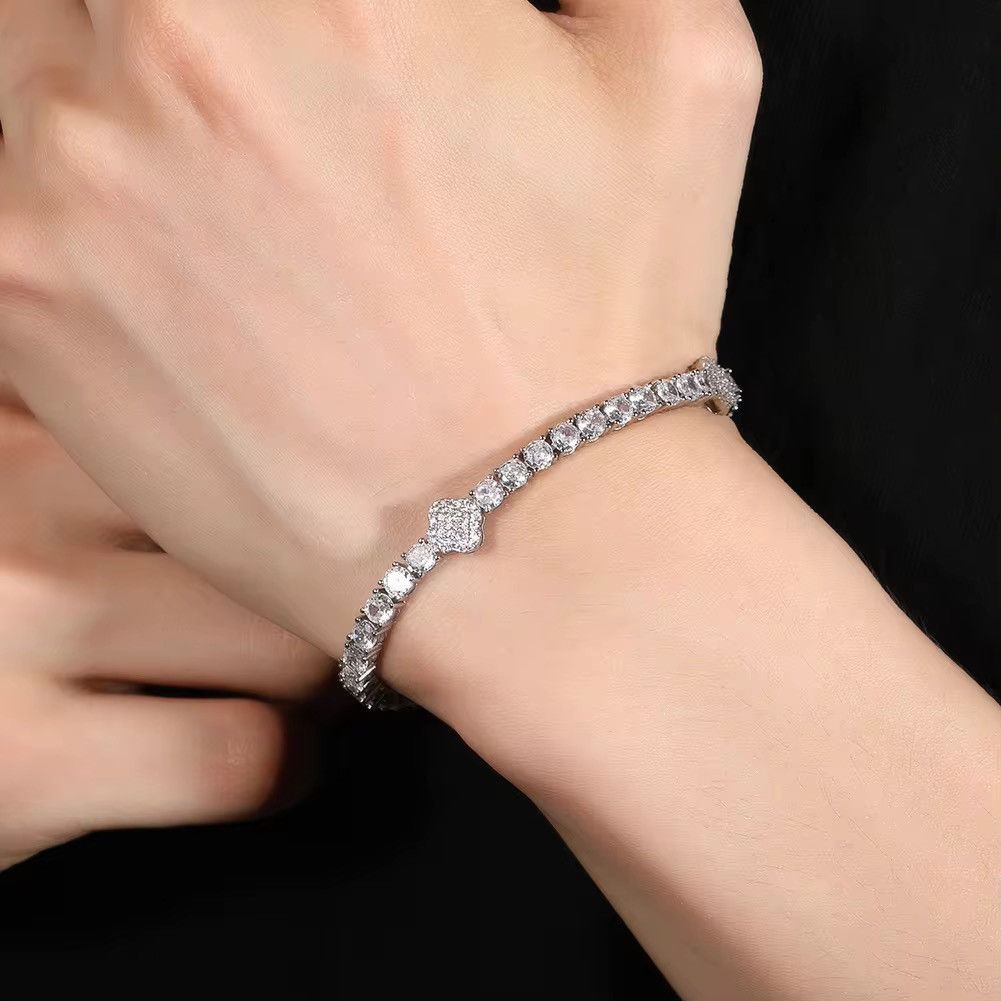 Jewelry x Vintage Unique Style Cubic Zirconia Bracelet in Silver, Men's