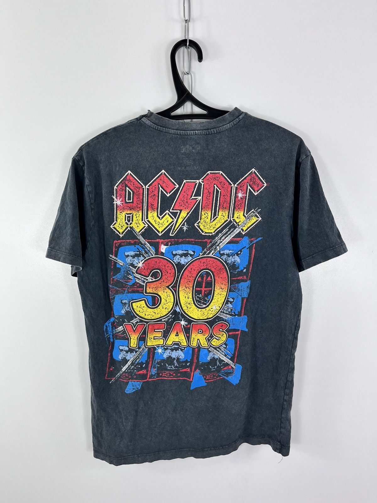 AC/DC × Band Tees AC/DC Blow Up Your Video 30 Years Pull&Bear T-Shirt Sz S Size US S / EU 44-46 / 1 - 2 Thumbnail