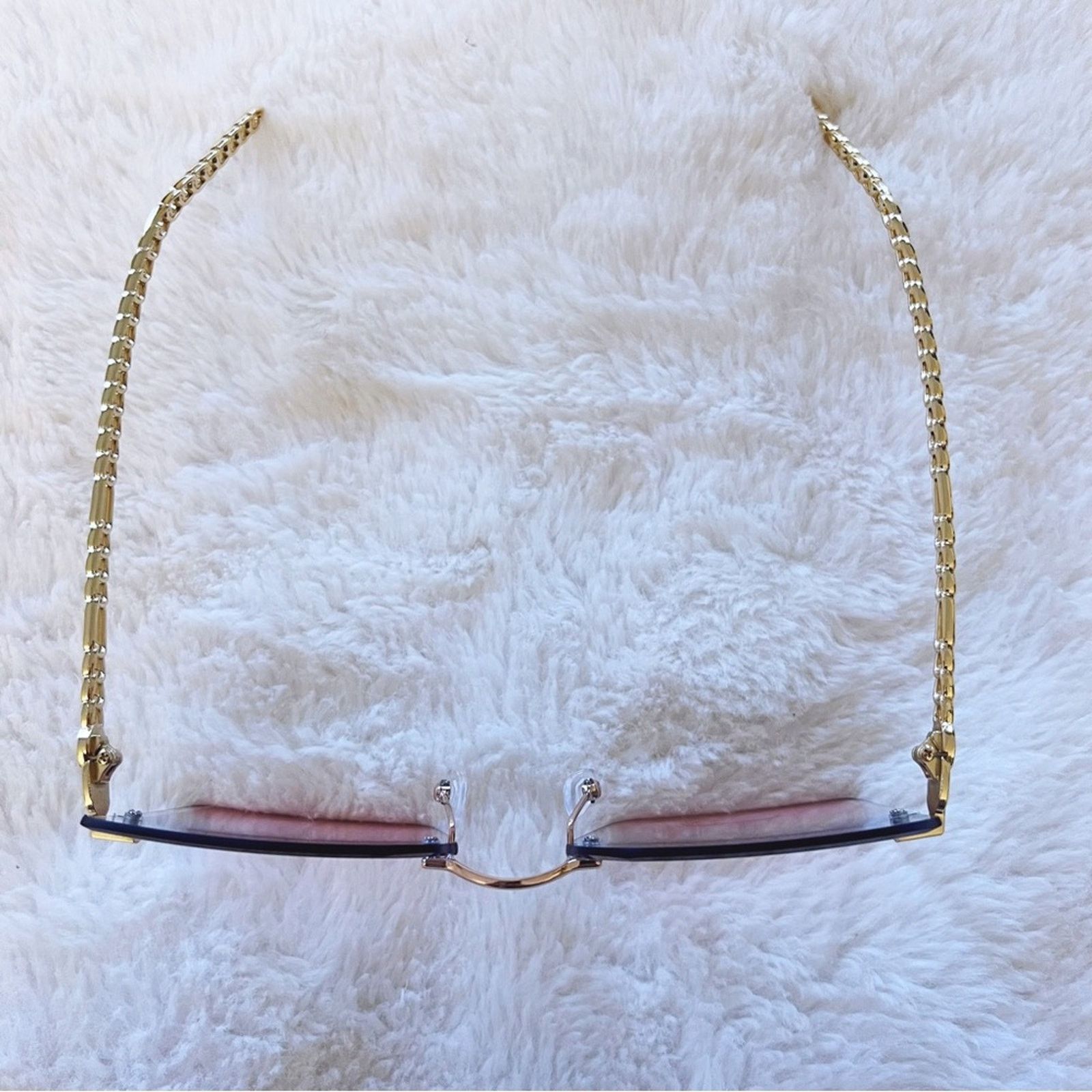 Other Skyla Blue & Pink Gold Chain Link Oversized Sunglasses Size ONE SIZE - 5 Thumbnail