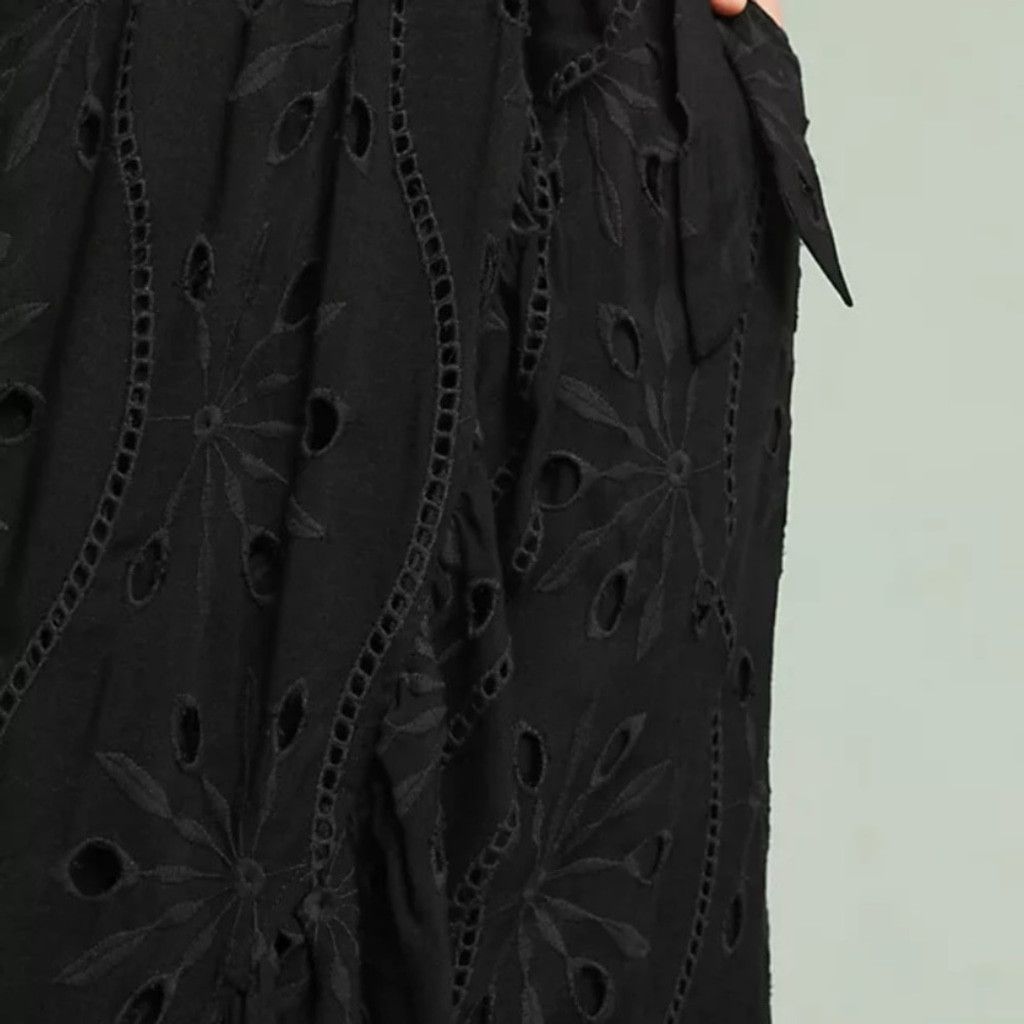 Anthropologie Maeve By Anthropologie Eyelet Wrap Skirt Size 24" / US 00 / IT 34 - 2 Thumbnail