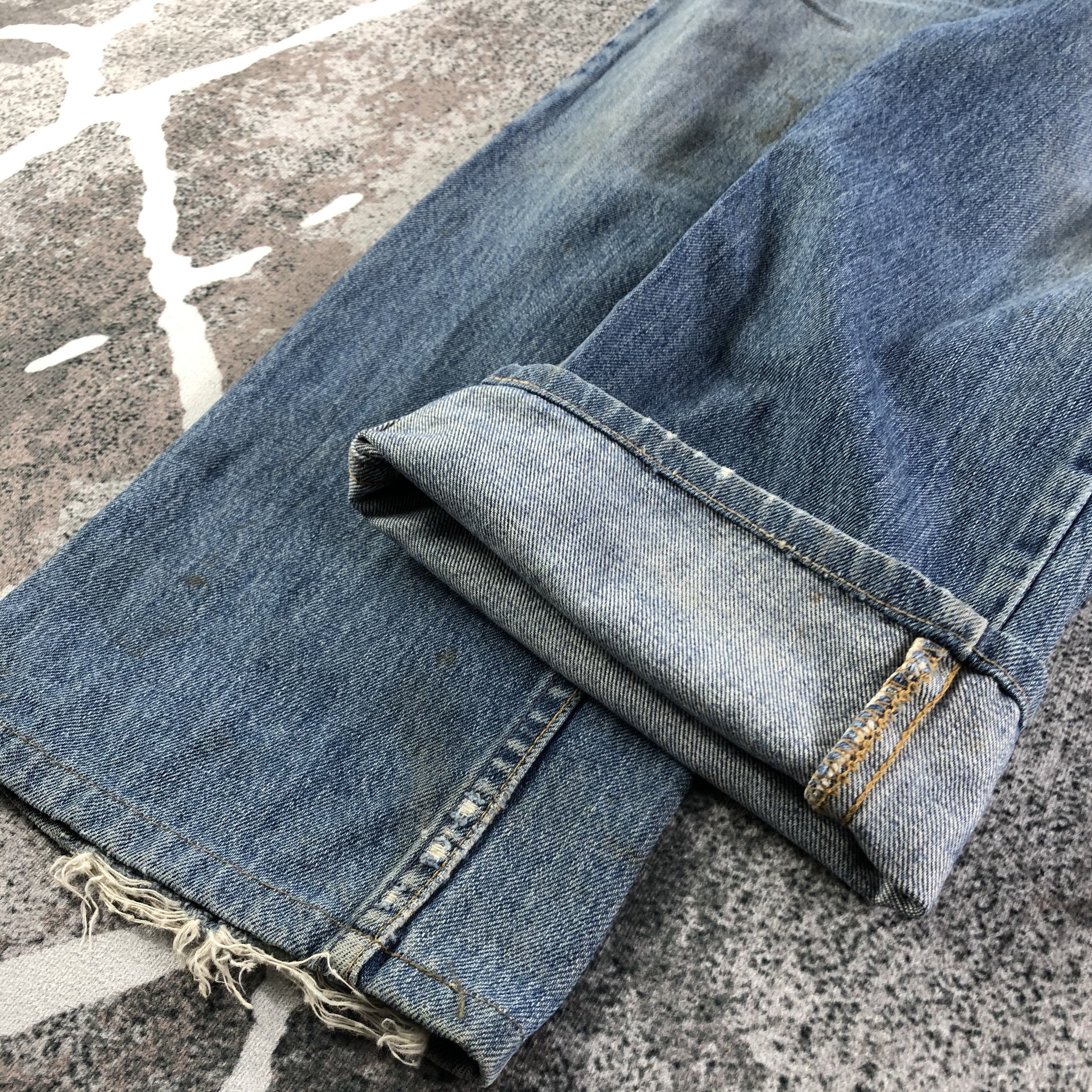 Levi's Vintage 90s Levis 519 Jeans Dirty Wash Denim KJ2451 Size US 29 - 7 Thumbnail