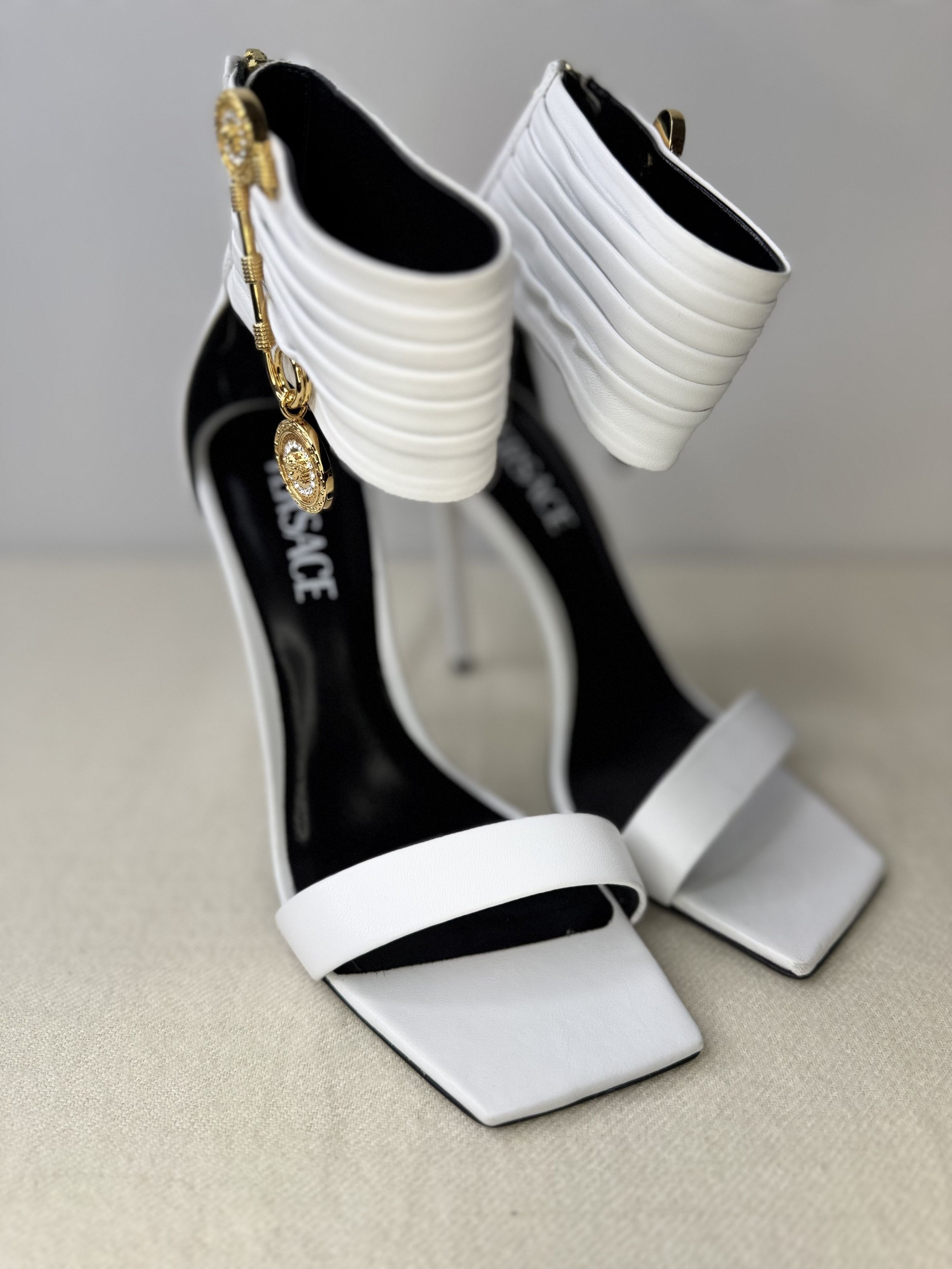 Versace Medusa Safety Pin Heels Size US 8 / IT 38 - 1 Thumbnail