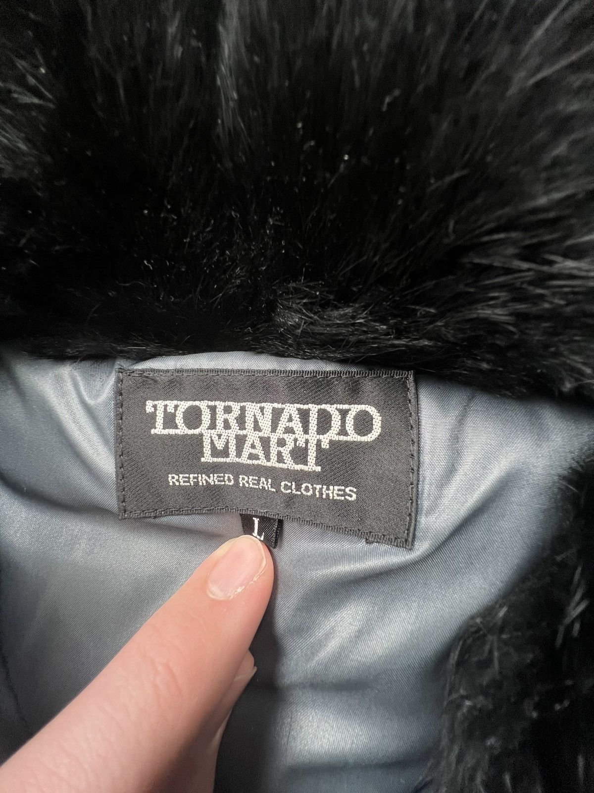 Tornado Mart Japanese Tornado Mart fur jacket size M/L Size US L / EU 52-54 / 3 - 6 Thumbnail