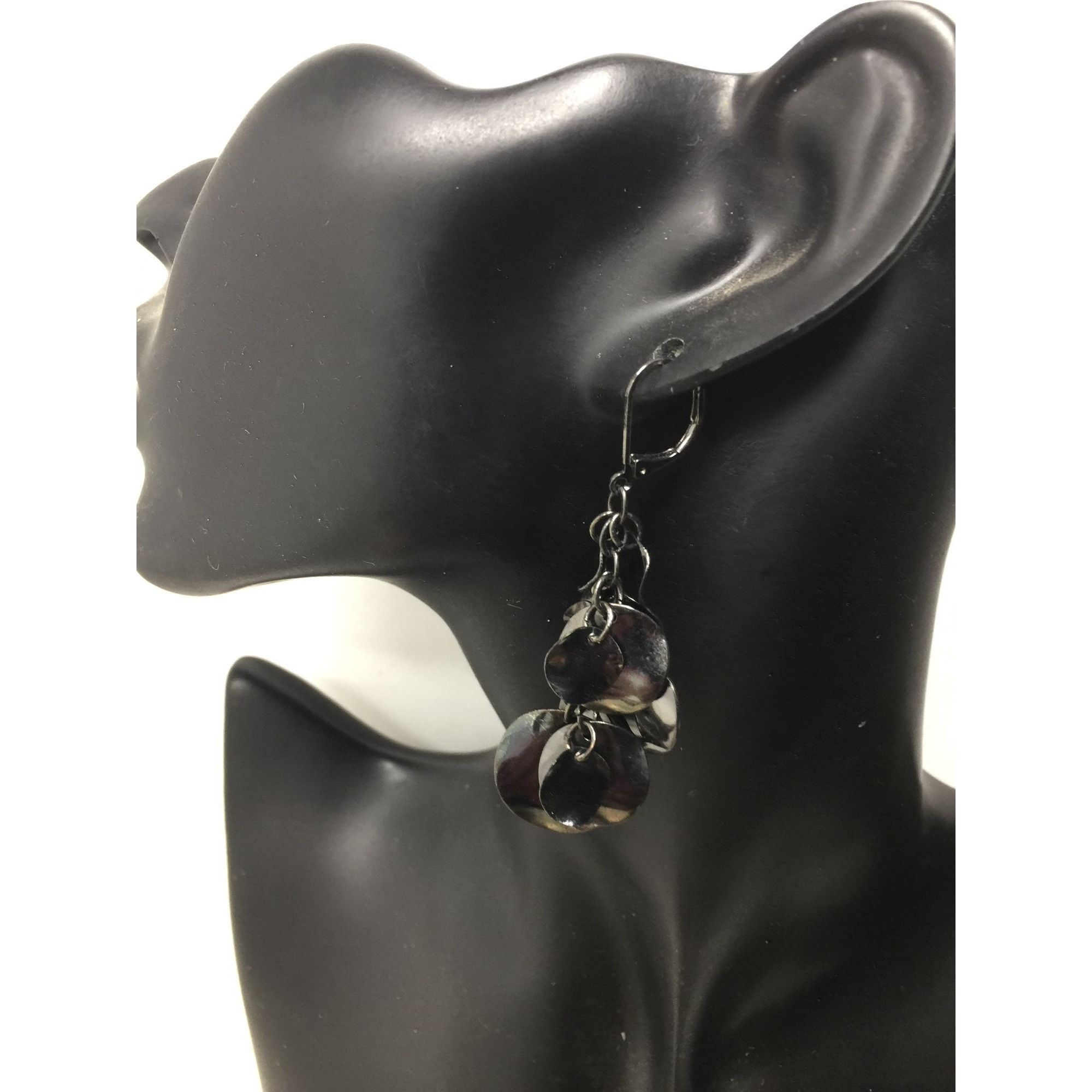 Other Women's Black Shiny Chandelier Dangle Earrings Size ONE SIZE - 4 Thumbnail