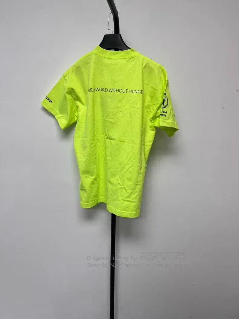 Balenciaga Balenciaga Printed Logo Crew Neck Short Sleeve Size S / US 4 / IT 40 - 2 Thumbnail