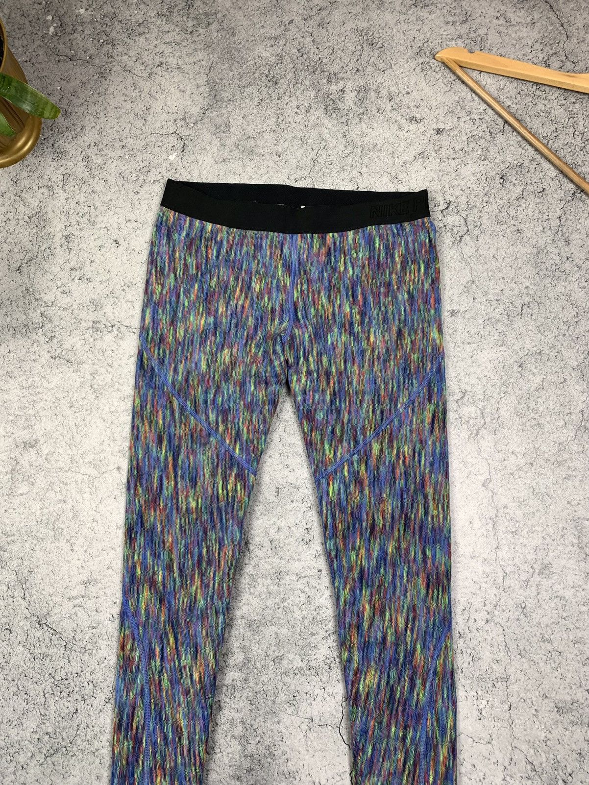 Nike Nike PRO Hyperwarm Womens Training Leggings Size L Size 32" / US 10 / IT 46 - 2 Thumbnail