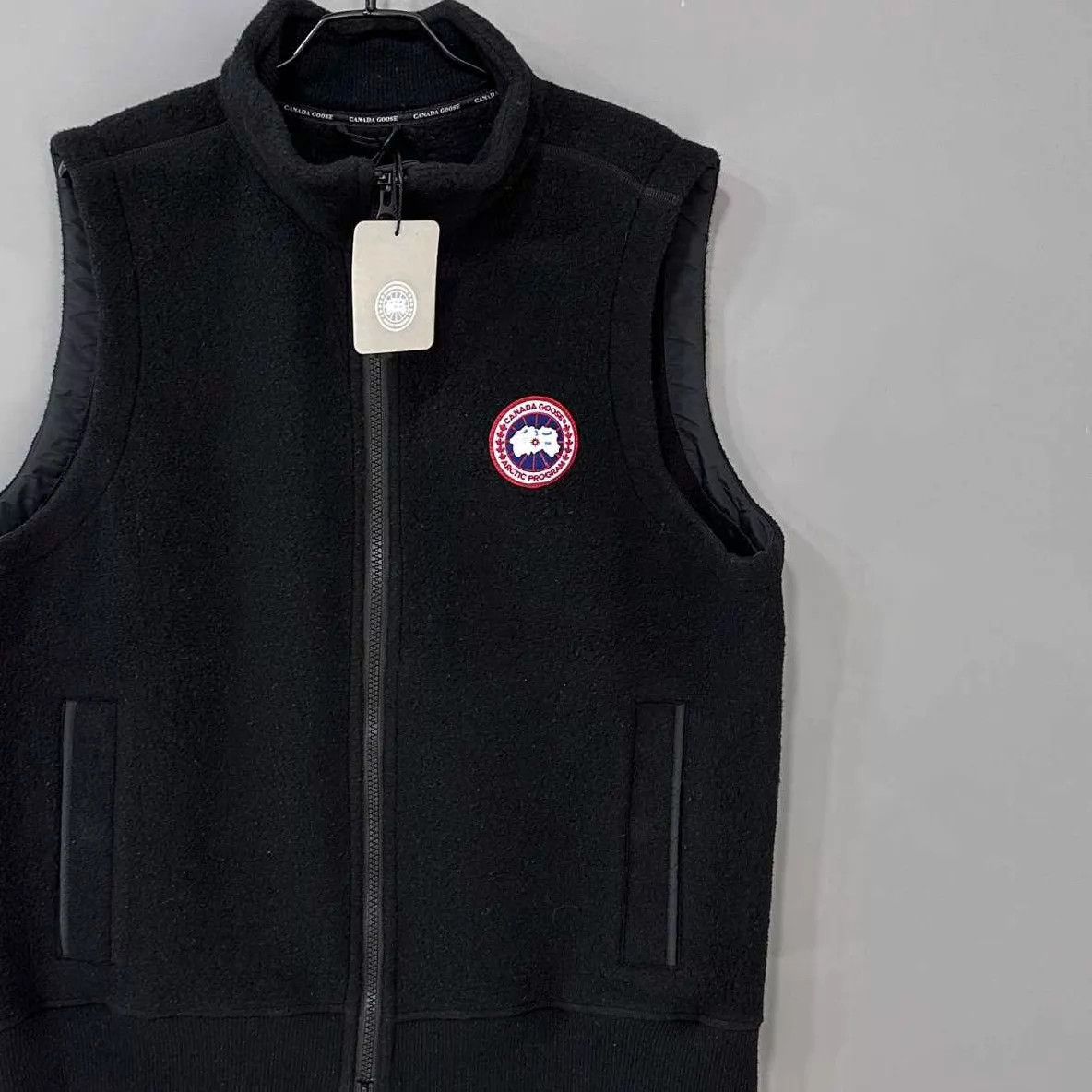 Canada Goose Canada Goose Mersey Fleece Vest XL Size US XL / EU 56 / 4 - 2 Thumbnail