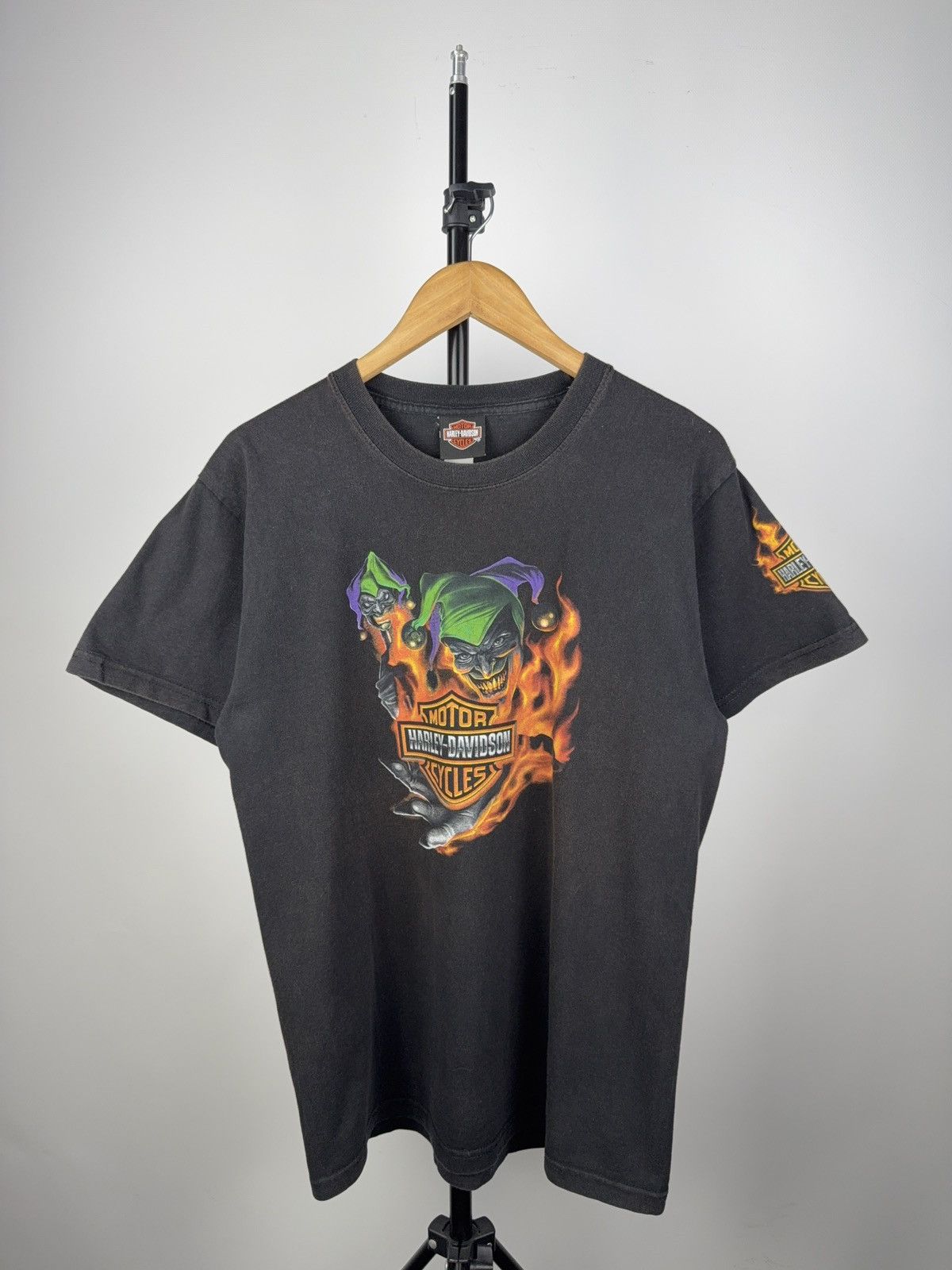 Harley Davidson × Vintage Harley-Davidson Flame Joker Tee 2006 Black Bear England Size US L / EU 52-54 / 3 - 1 Thumbnail
