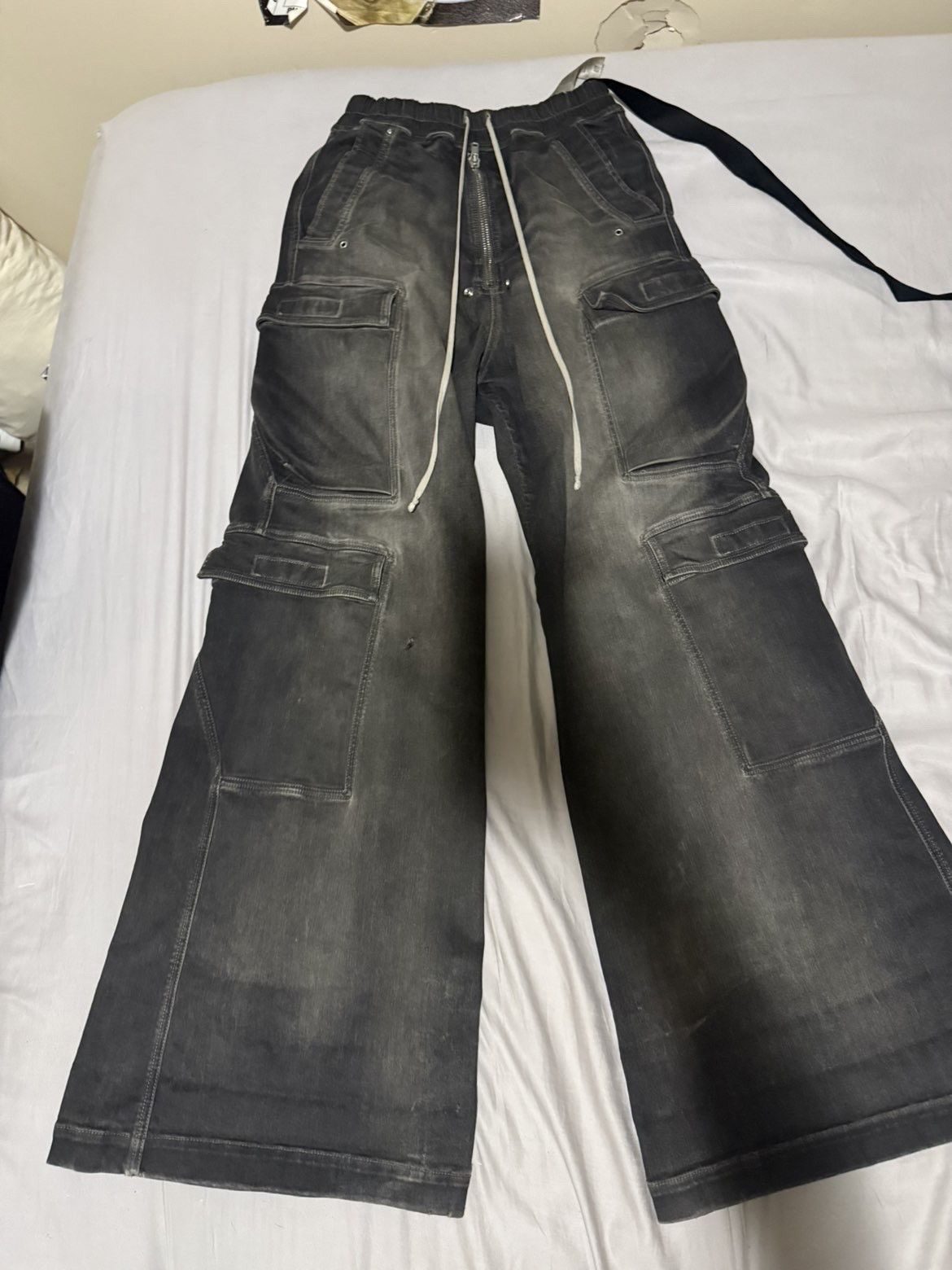 Rick Owens Drkshdw Rick Owen’s cargo Belas Size US 28 / EU 44 - 13 Thumbnail