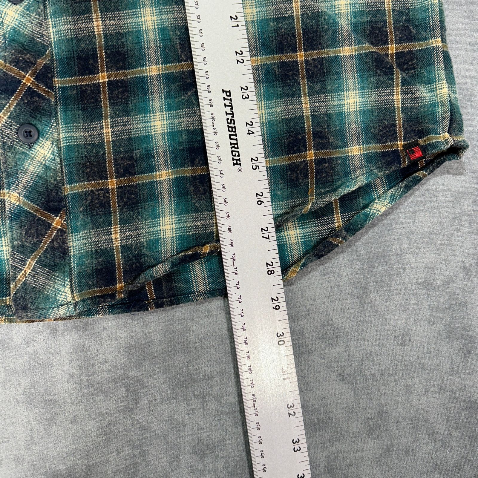 Woolrich Woolen Mills Woolrich Din blue/black plaid flannel button up casual mns L Size US L / EU 52-54 / 3 - 7 Thumbnail