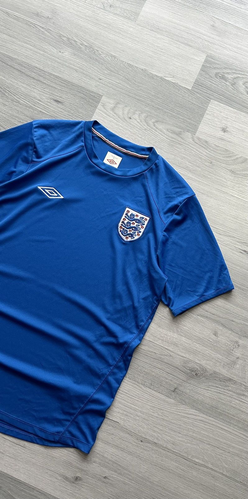 Umbro Vintage blue jersey Umbro England Size US M / EU 48-50 / 2 - 2 Thumbnail