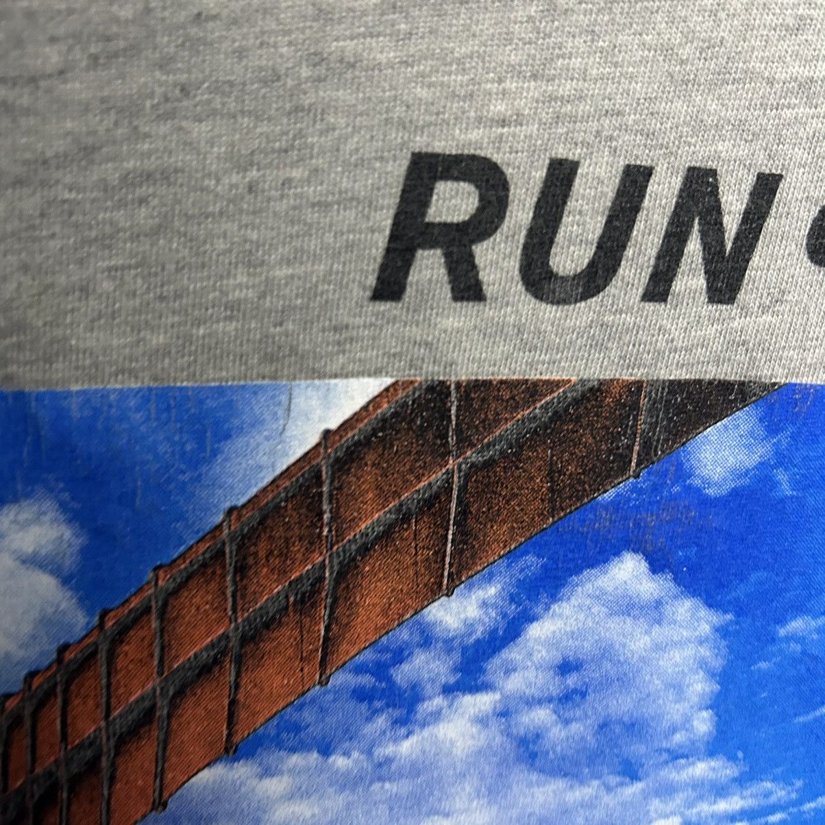 Nike Vintage Nike Run Festival 2004 Big Logo streetwear tee Size US L / EU 52-54 / 3 - 5 Thumbnail