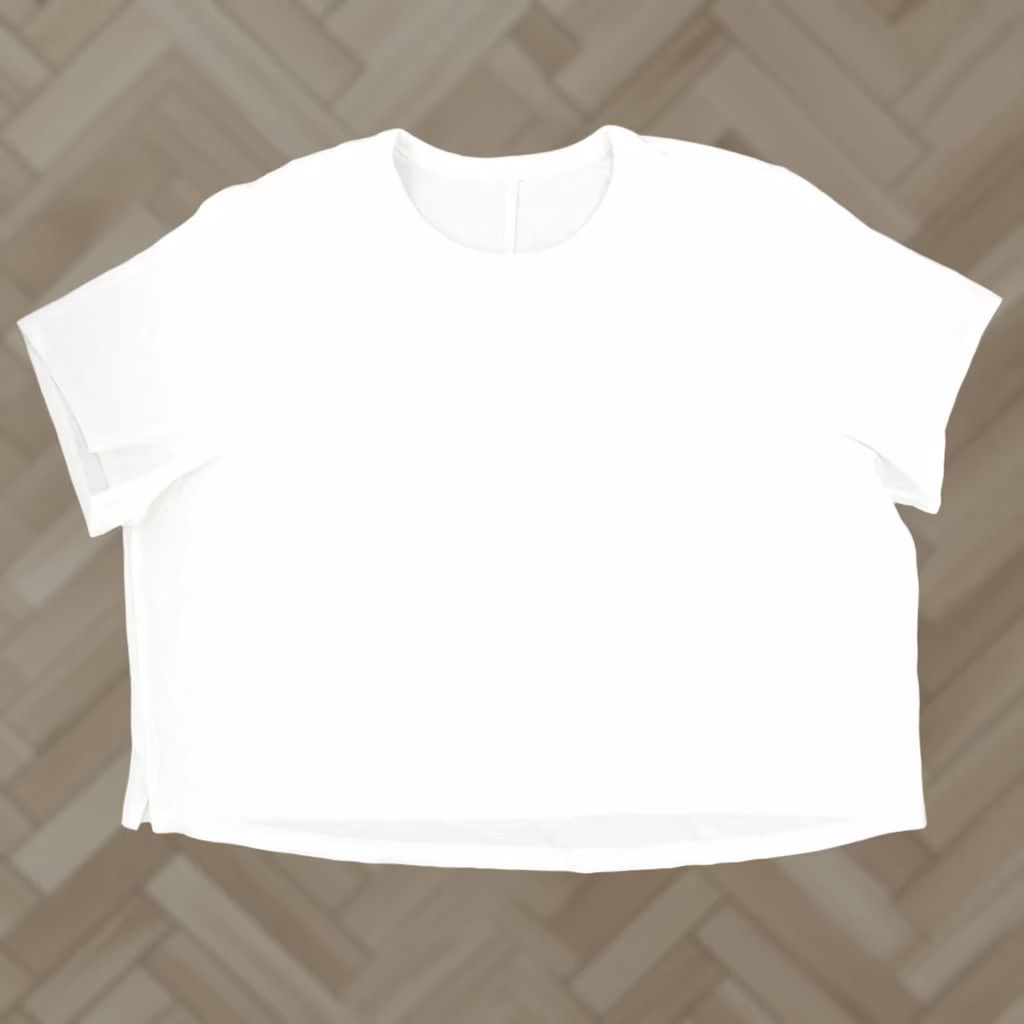 Lululemon Lululemon Shirt Womens Short Sleeve Crewneck Breathable White 20 Size 3XL / US 20-22 - 1 Thumbnail