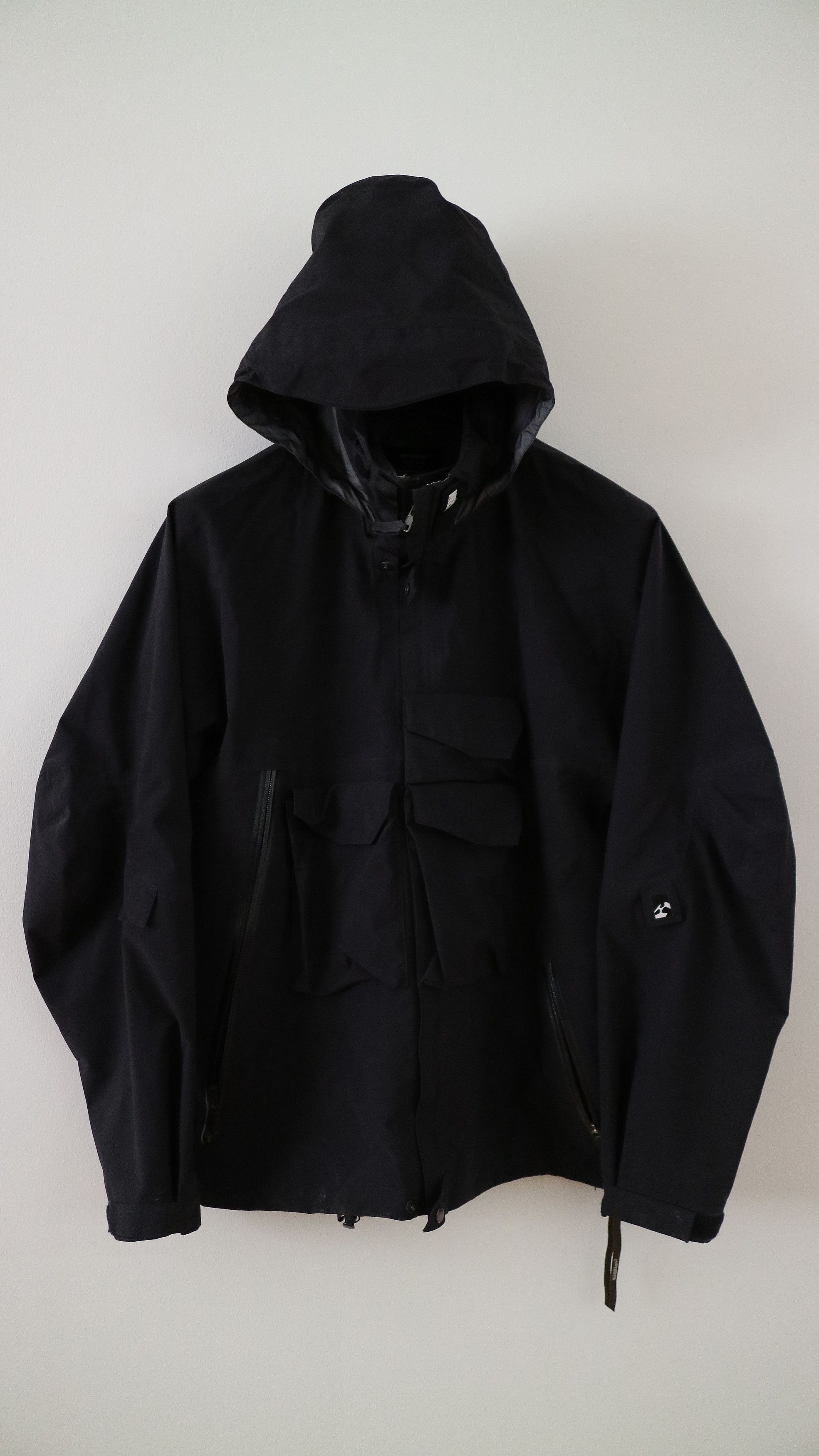 Acronym Acronym AW'12-13 GT-J28 Size US M / EU 48-50 / 2 - 3 Thumbnail
