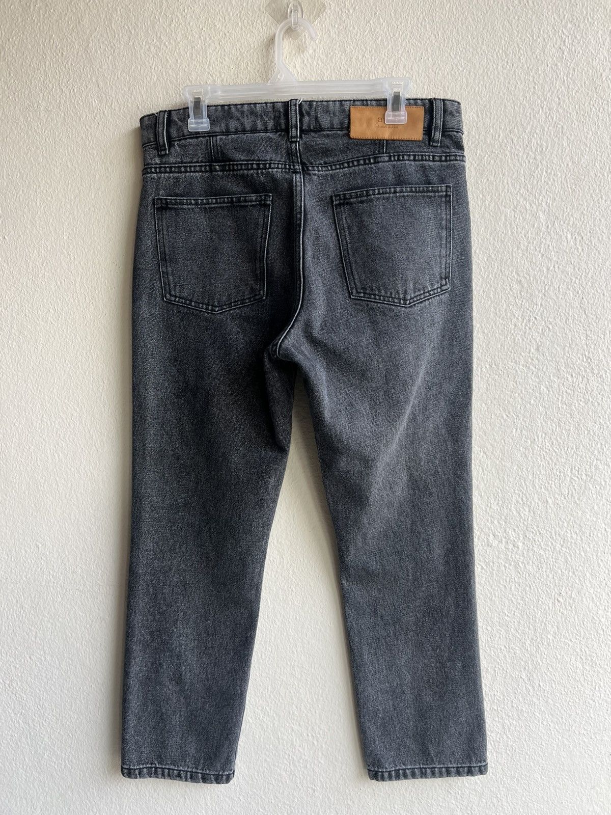AMI AMI Made in Portugal Black Denim Cropped Jeans Size US 30 / EU 46 - 22 Thumbnail