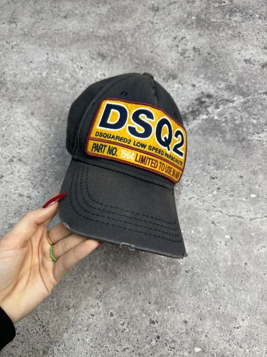 Dsquared2 store parachute cap