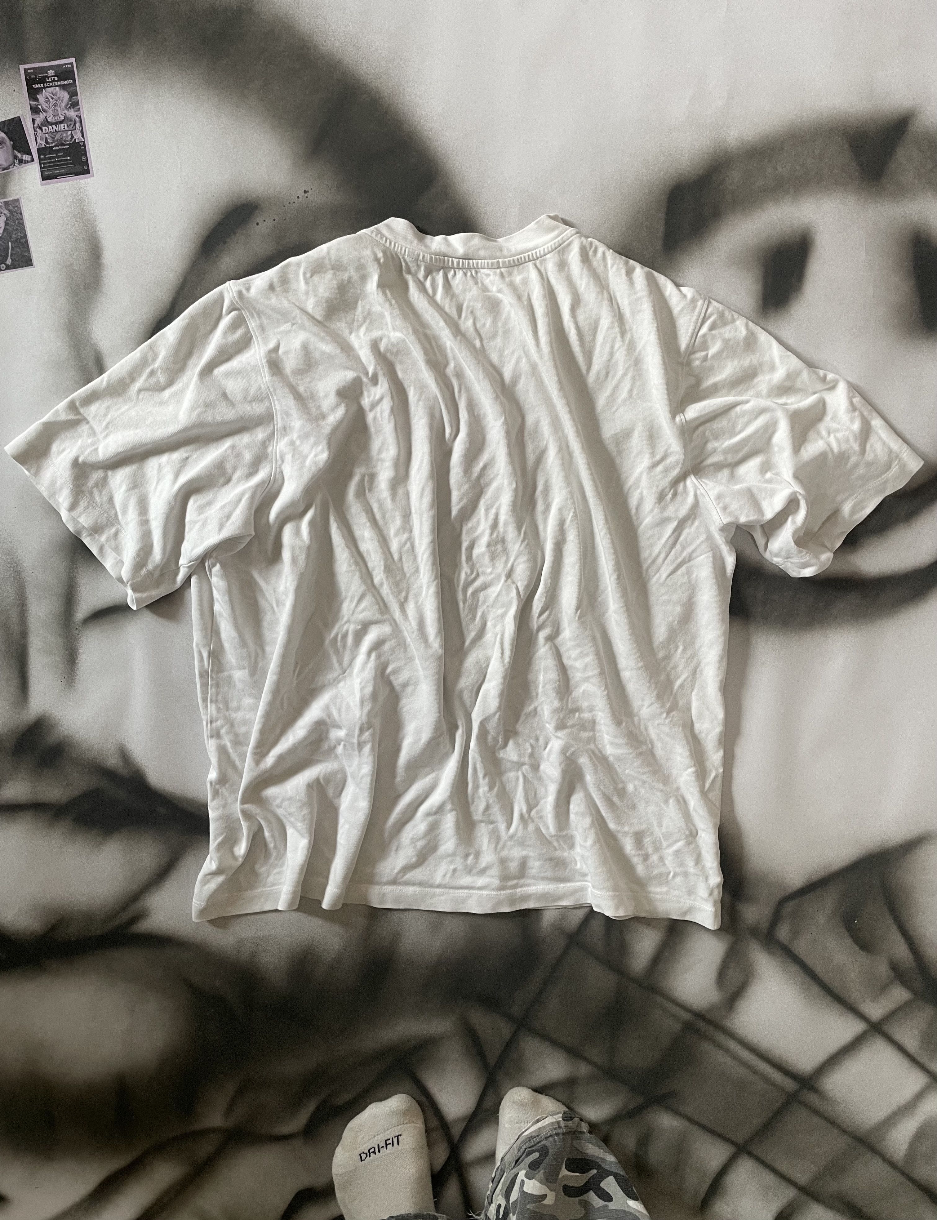 Helmut Lang Helmut Lang person logo shirt Size US XL / EU 56 / 4 - 3 Thumbnail