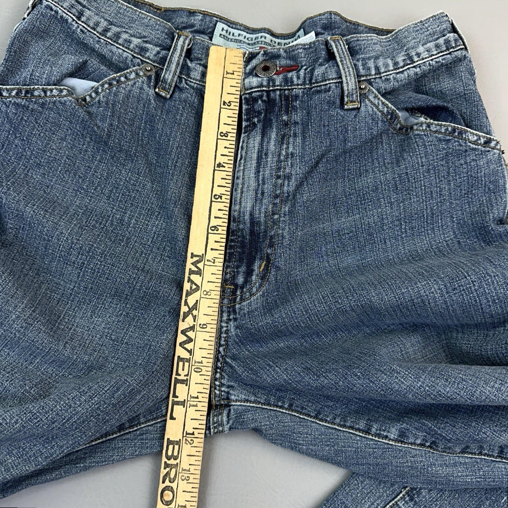 Tommy Hilfiger VINTAGE Tommy Hilfiger Jeans Mens 29x30 Dark Wash Relaxed Carpenter Skate Y2K Size US 29 - 6 Thumbnail