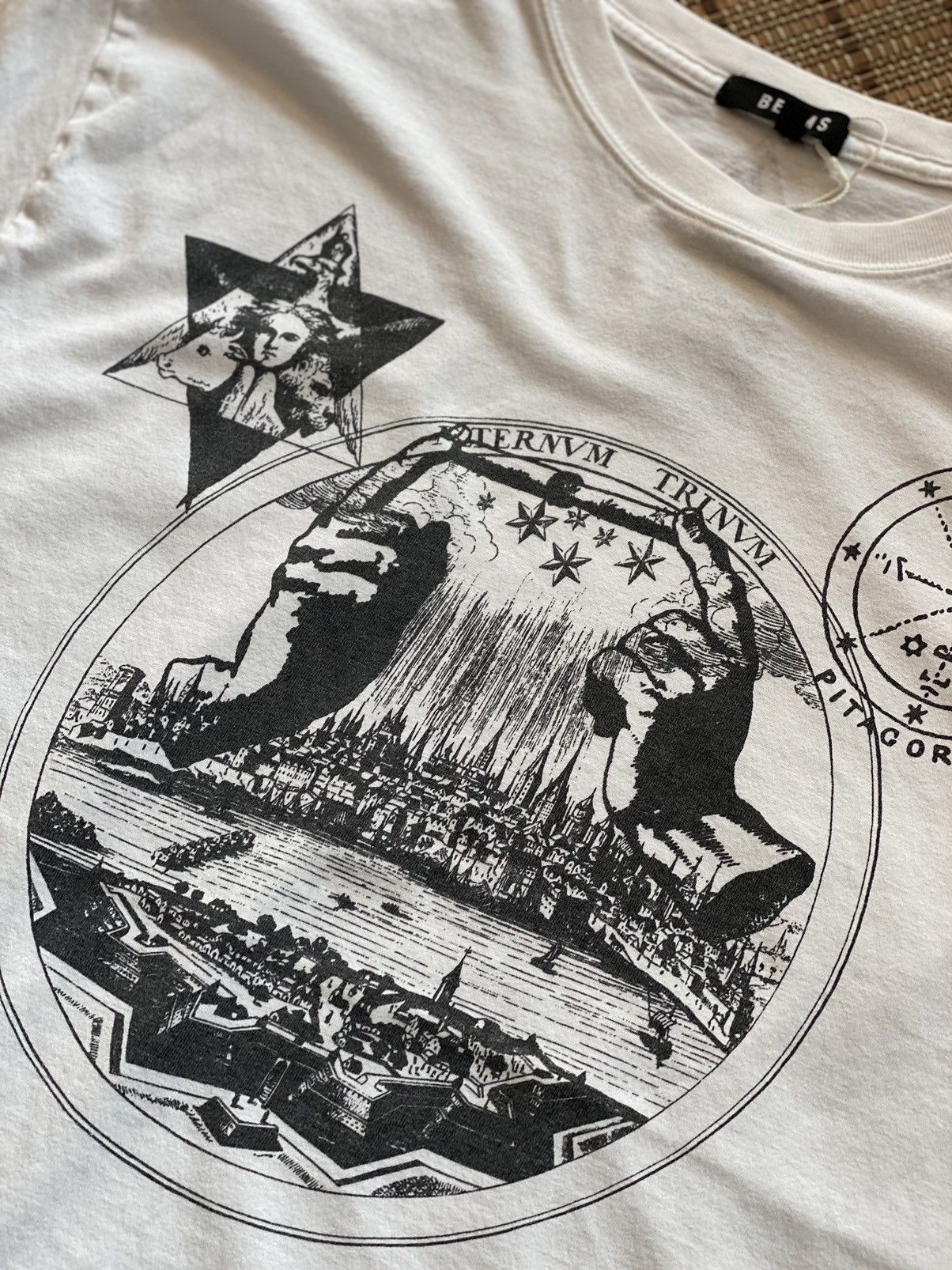 Japanese Brand Beams Japan Pitagore Tee Size US L / EU 52-54 / 3 - 4 Thumbnail