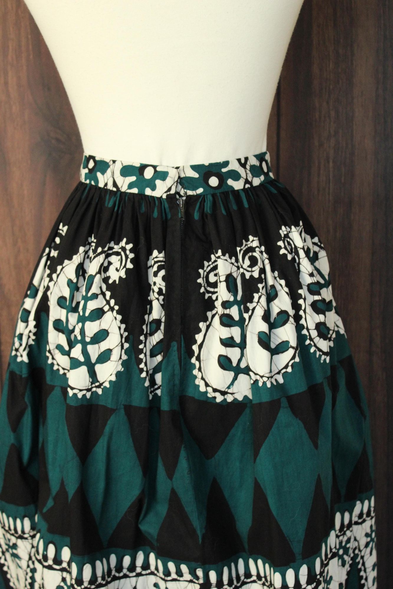 Vintage Vintage 1960s 1970s Skirt, Black Teal and White Maxiskirt, B Size 22" - 9 Thumbnail