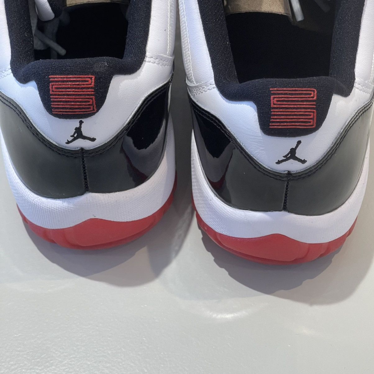 Nike Air Jordan 11 Retro Low Concord Bred Size US 8.5 / EU 41-42 - 7 Thumbnail