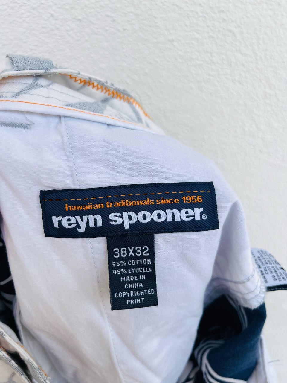 Japanese Brand × Reyn Spooner Vintage Reynspooner Floral Hip Hop Streetwear Style Size US 39 - 11 Thumbnail
