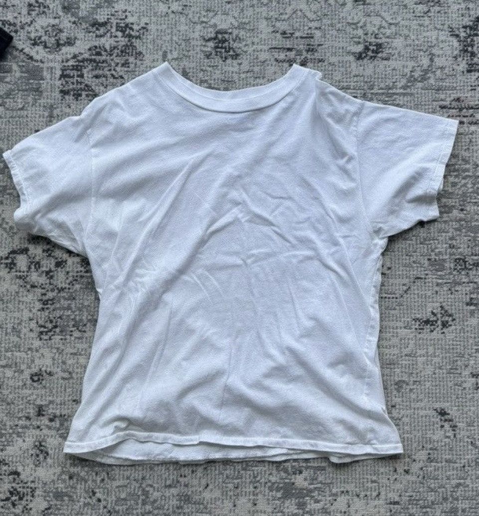 Akimbo Club Chain Peeker Tee | Grailed