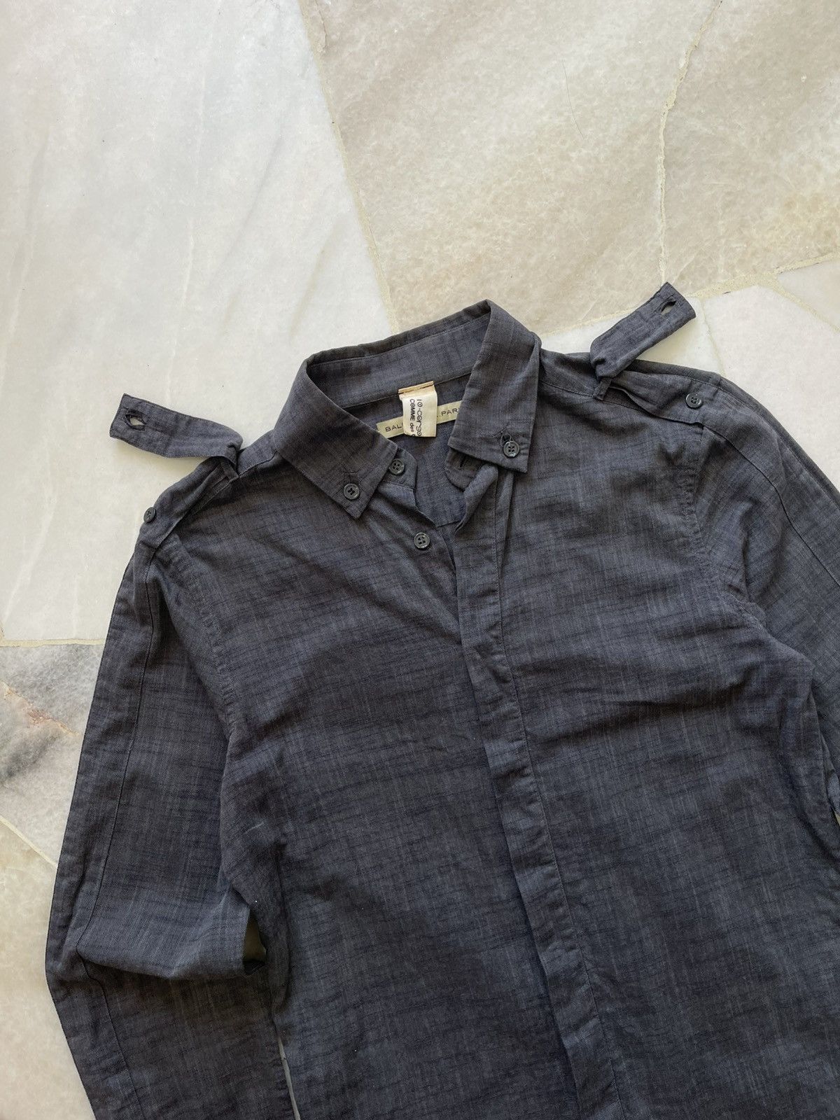 Balenciaga 2005 Balenciaga Comme Des Garcons Button Ups Shirt Size US S / EU 44-46 / 1 - 3 Thumbnail