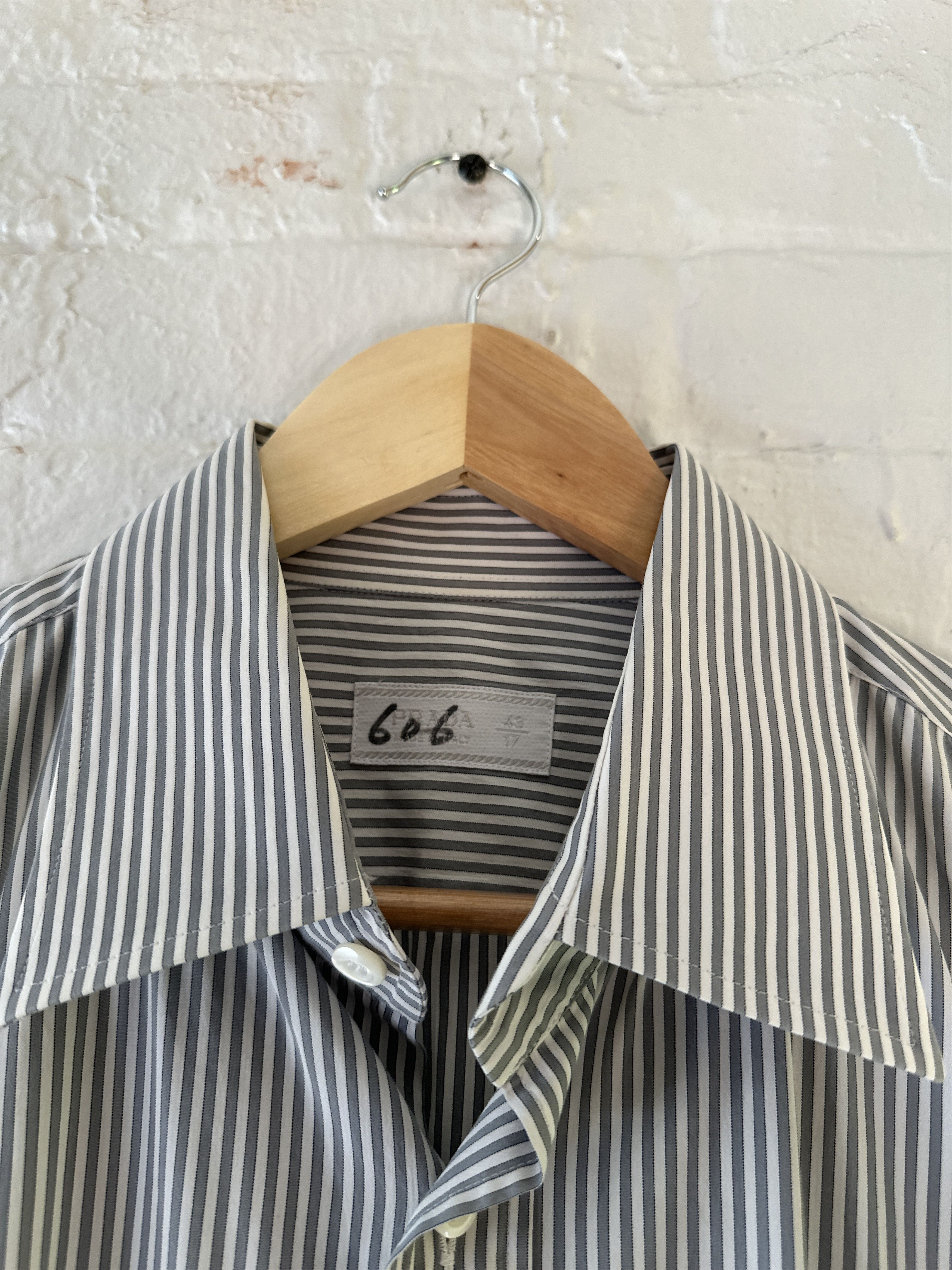 Prada Prada Striped Button Up Shirt Size US M / EU 48-50 / 2 - 2 Thumbnail