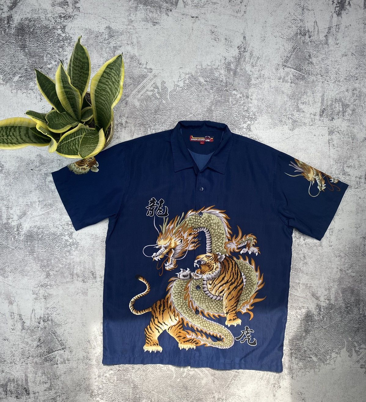 Rap Tees Vintage Rare 90S Dnon Jeans Japanese Dragon Shirt Size US XL / EU 56 / 4 - 2 Thumbnail