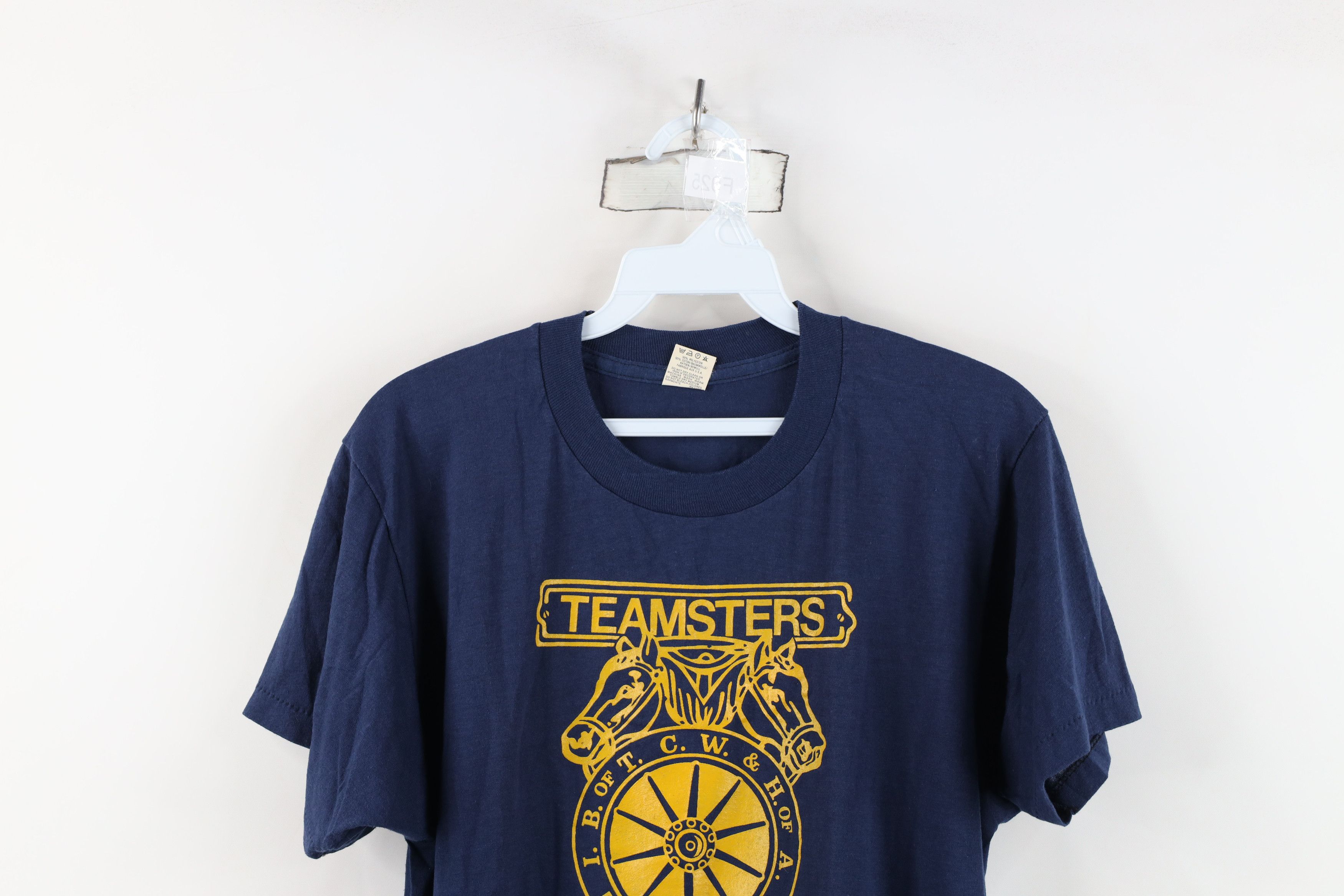 Vintage Vintage 80s Union Local 20 Short Sleeve T-Shirt USA Size US L / EU 52-54 / 3 - 2 Thumbnail