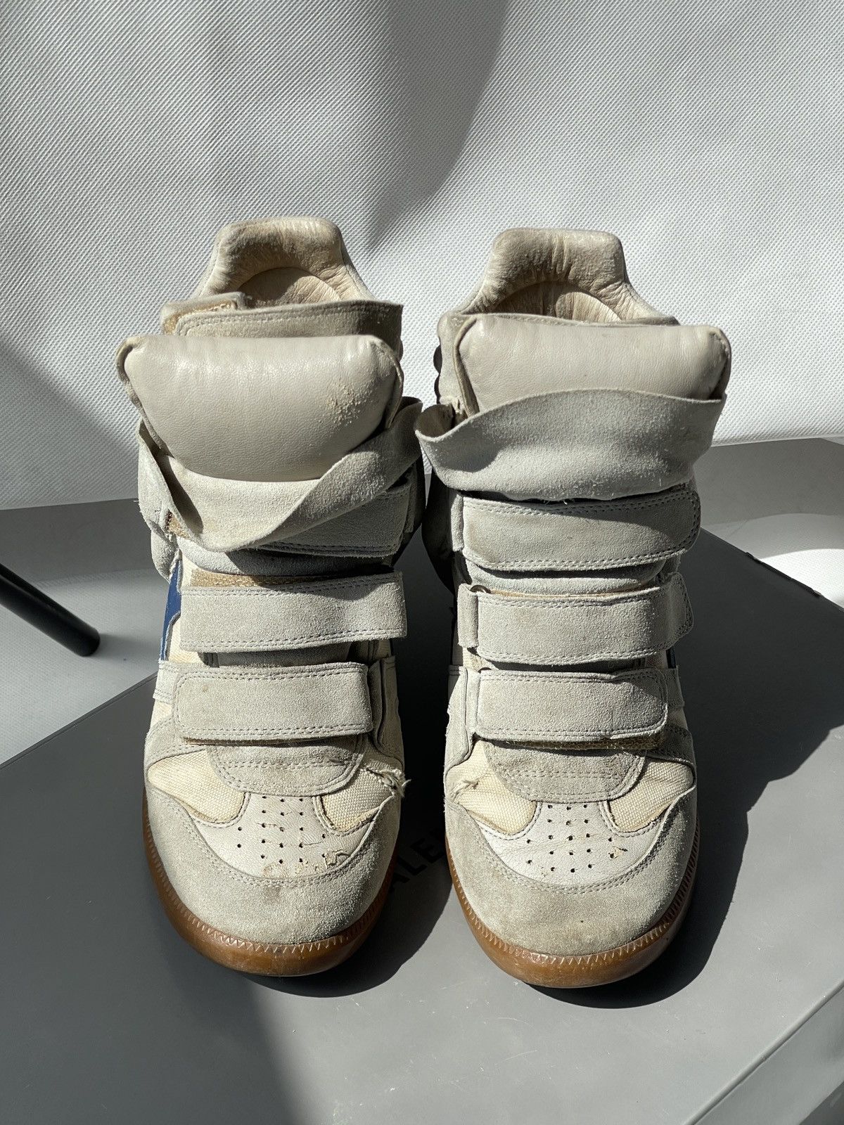 Isabel Marant Authentic Isabel Marant Etoile Bekett sneakers Suede Wedge Size US 7 / IT 37 - 19 Thumbnail