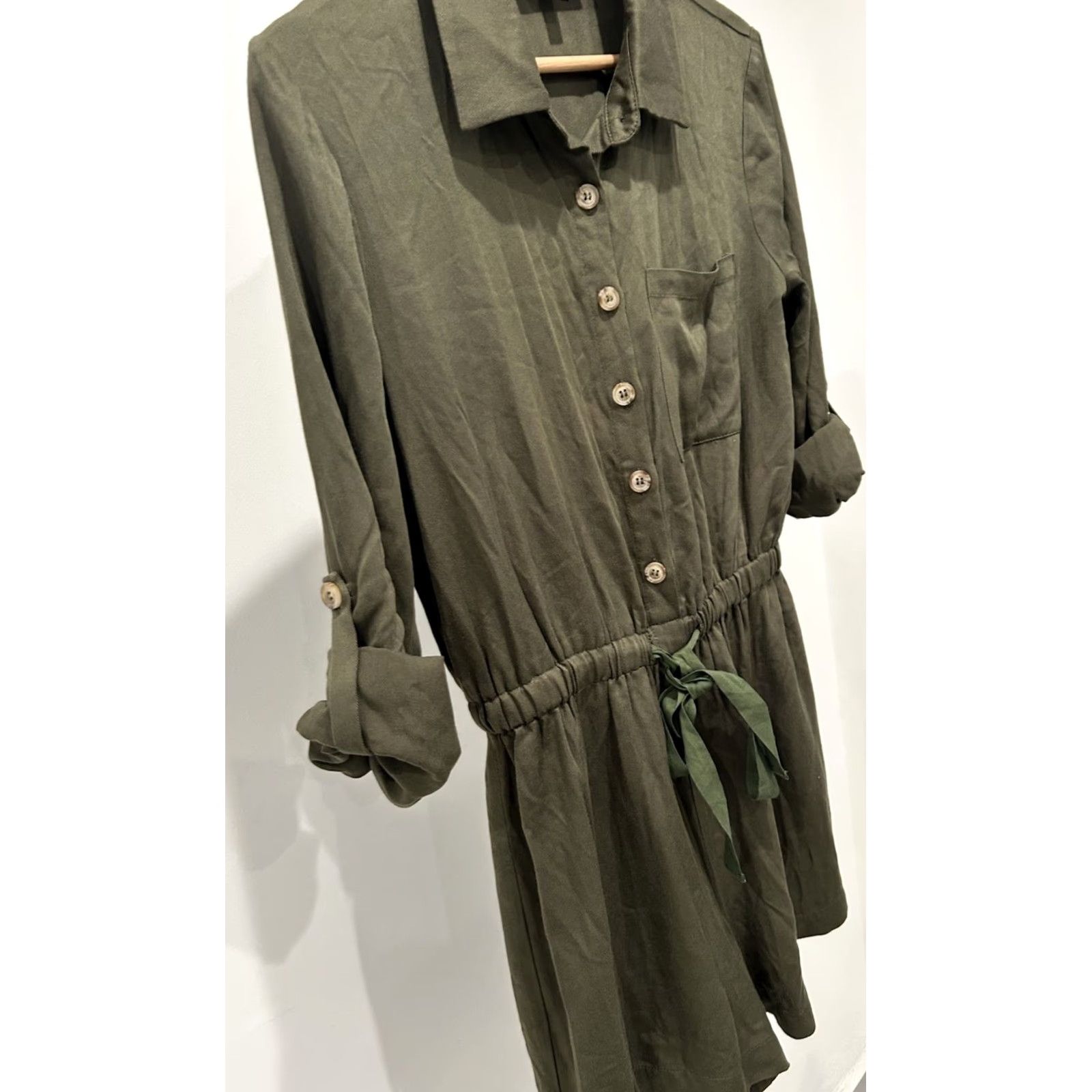 Lulus Women’s Lulus Designer Olive Green Front ButtonUp Long Sleeve Midi Dress S Front ButtonUp Collared Lightweight Casual Travel Fall Spring Womens Size S / US 4 / IT 40 - 3 Thumbnail