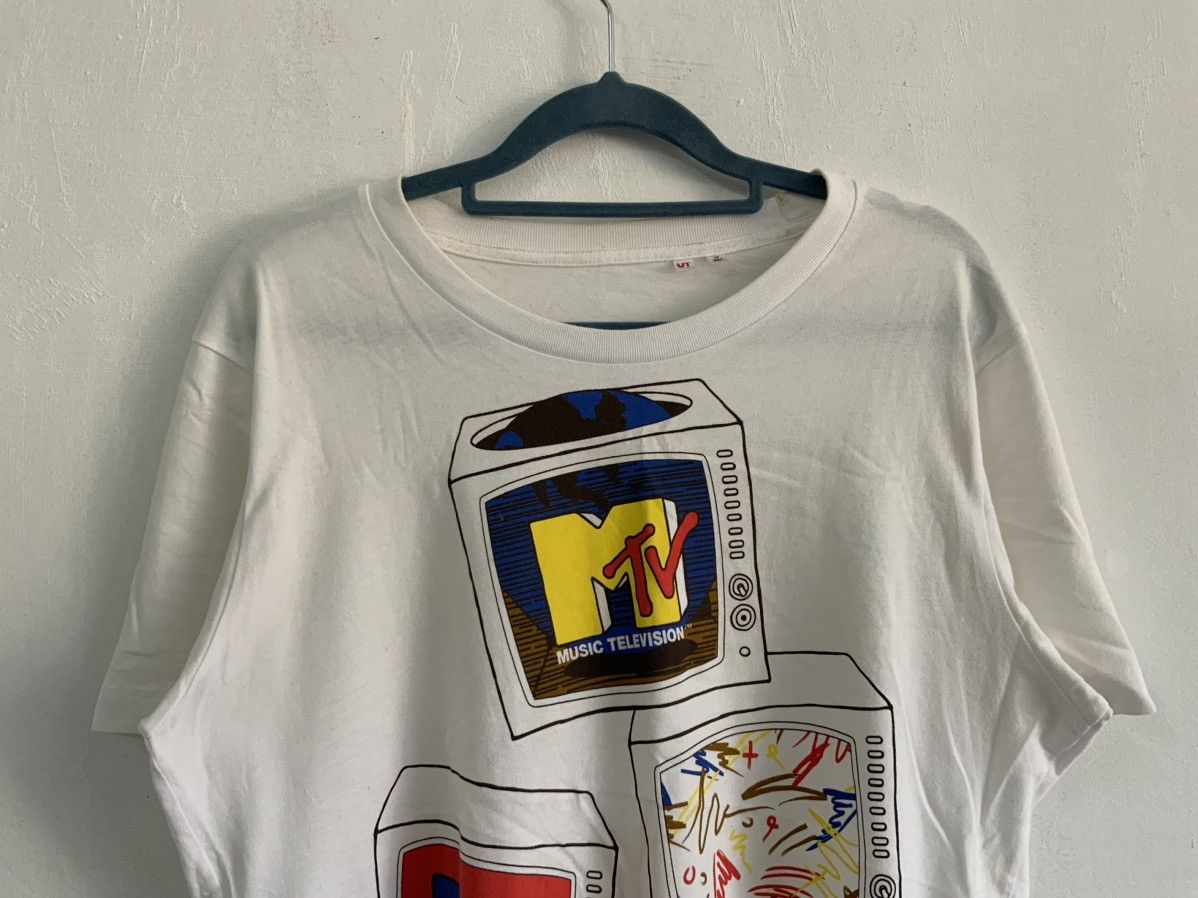 Mtv MTV Uniqlo Tee Size US M / EU 48-50 / 2 - 3 Thumbnail