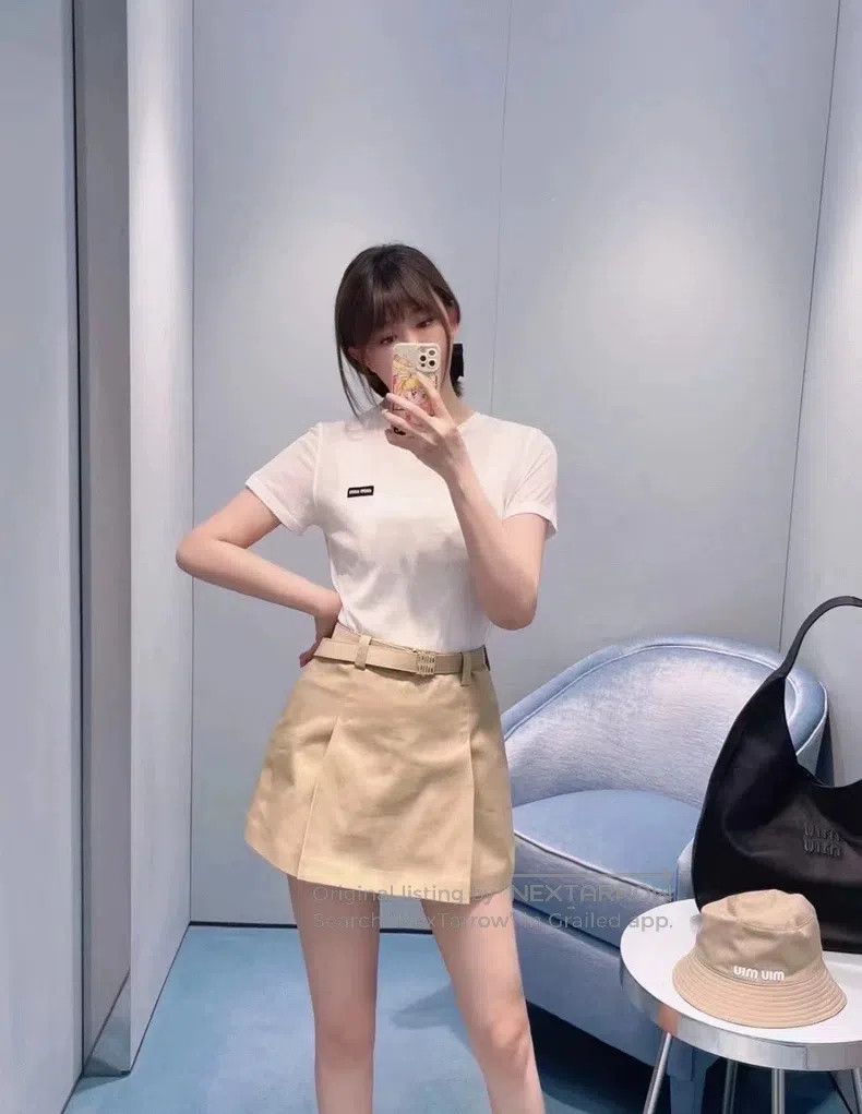 Miu Miu Miu Miu Black Logo Short Sleeve Size US S / EU 44-46 / 1 - 6 Thumbnail