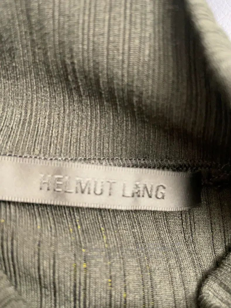 Helmut Lang Helmut Lang Black short-sleeved top Size M / US 6-8 / IT 42-44 - 5 Thumbnail