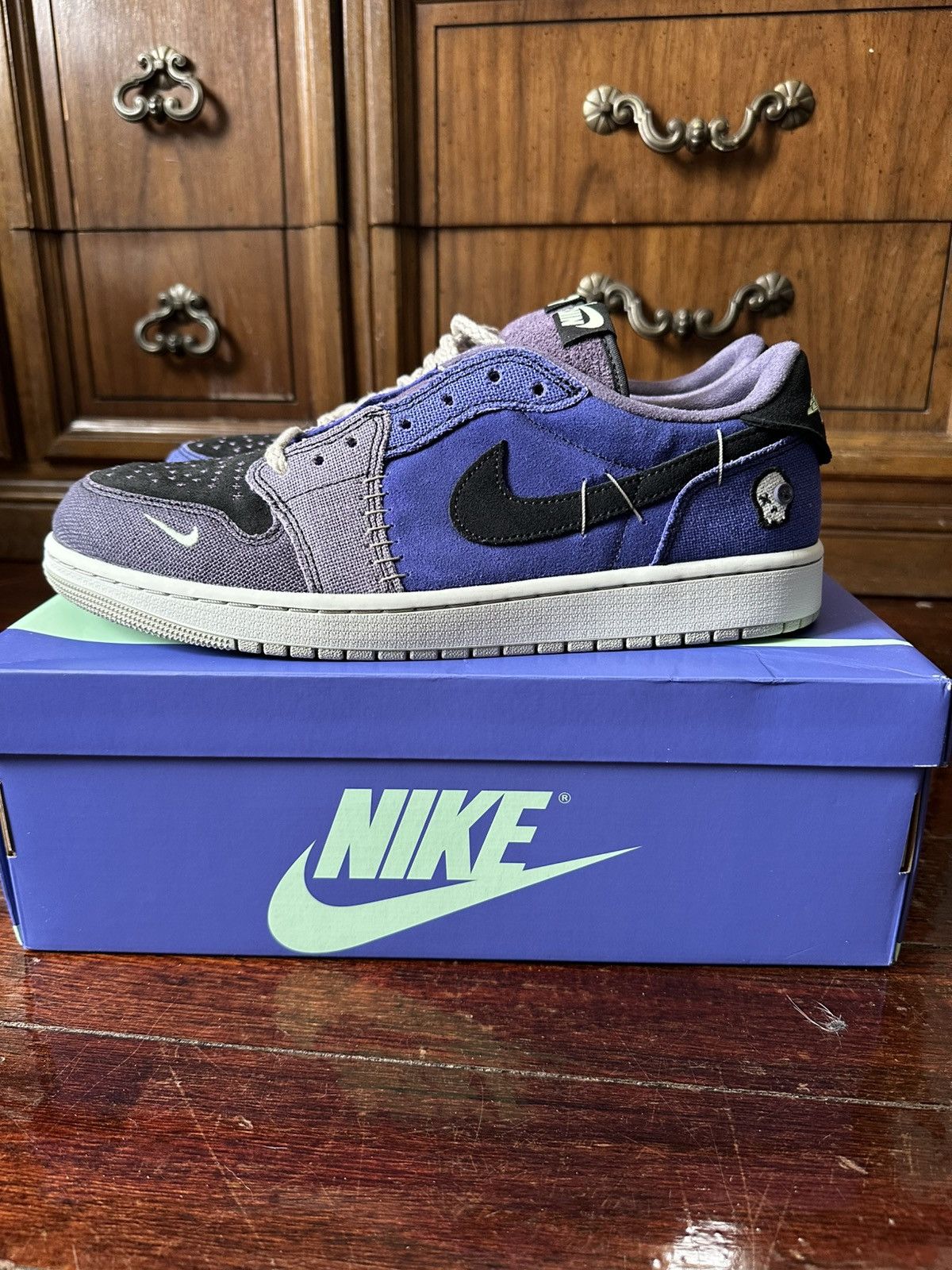 Jordan Brand NIKE JORDAN 1 RETRO LOW OG ZION WILLIAMSON VOODOO ALTERNATE Size US 12 / EU 45 - 3 Thumbnail