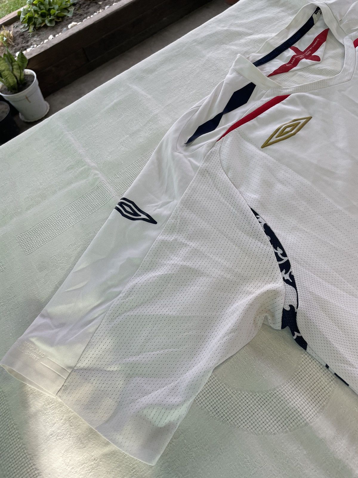 Umbro England Football Jersey Mens Large White Umbro 2007-2009 Size US L / EU 52-54 / 3 - 5 Thumbnail