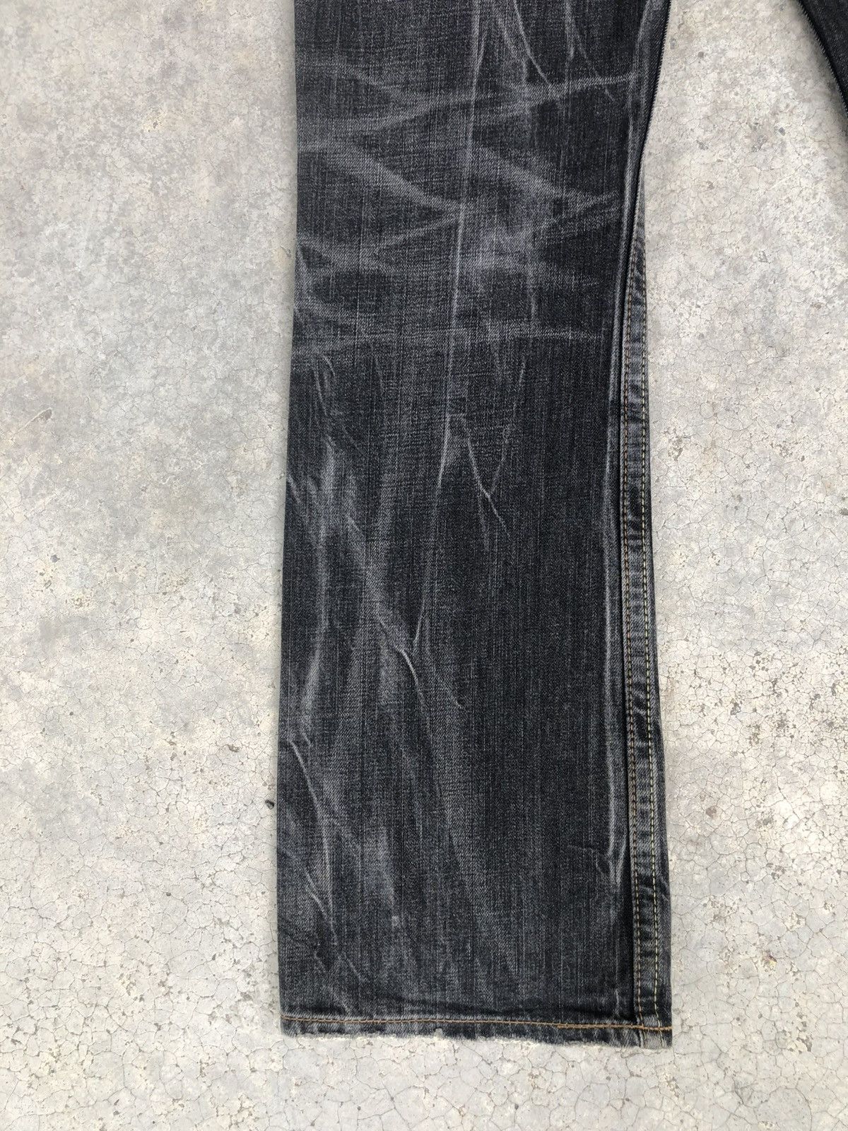 If Six Was Nine Levis 507 Flared Jeans Bootcut Distressed Denim Size US 30 / EU 46 - 11 Thumbnail