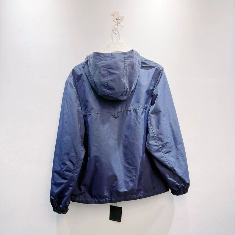 Louis Vuitton Louis Vuitton Pin Reversible Inside Full Logo Charge Jacke Size US XL / EU 56 / 4 - 2 Thumbnail