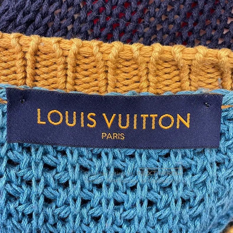Louis Vuitton Louis Vuitton Contrasting paneled knit sweater Size US S / EU 44-46 / 1 - 5 Thumbnail