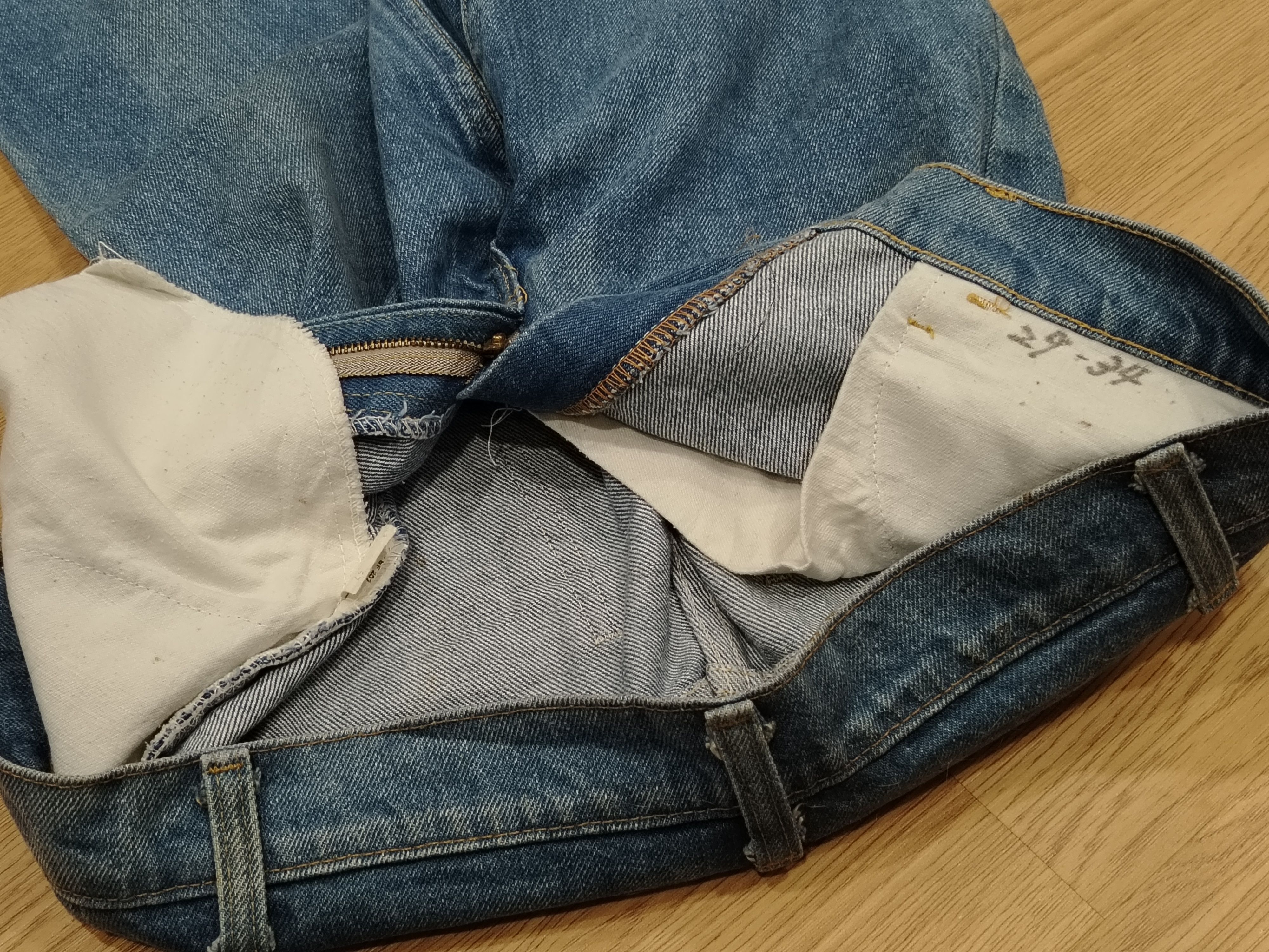 Levi's Levis 646 Bell Bottom Flare bootcut TALON Jeans Size US 29 - 9 Thumbnail
