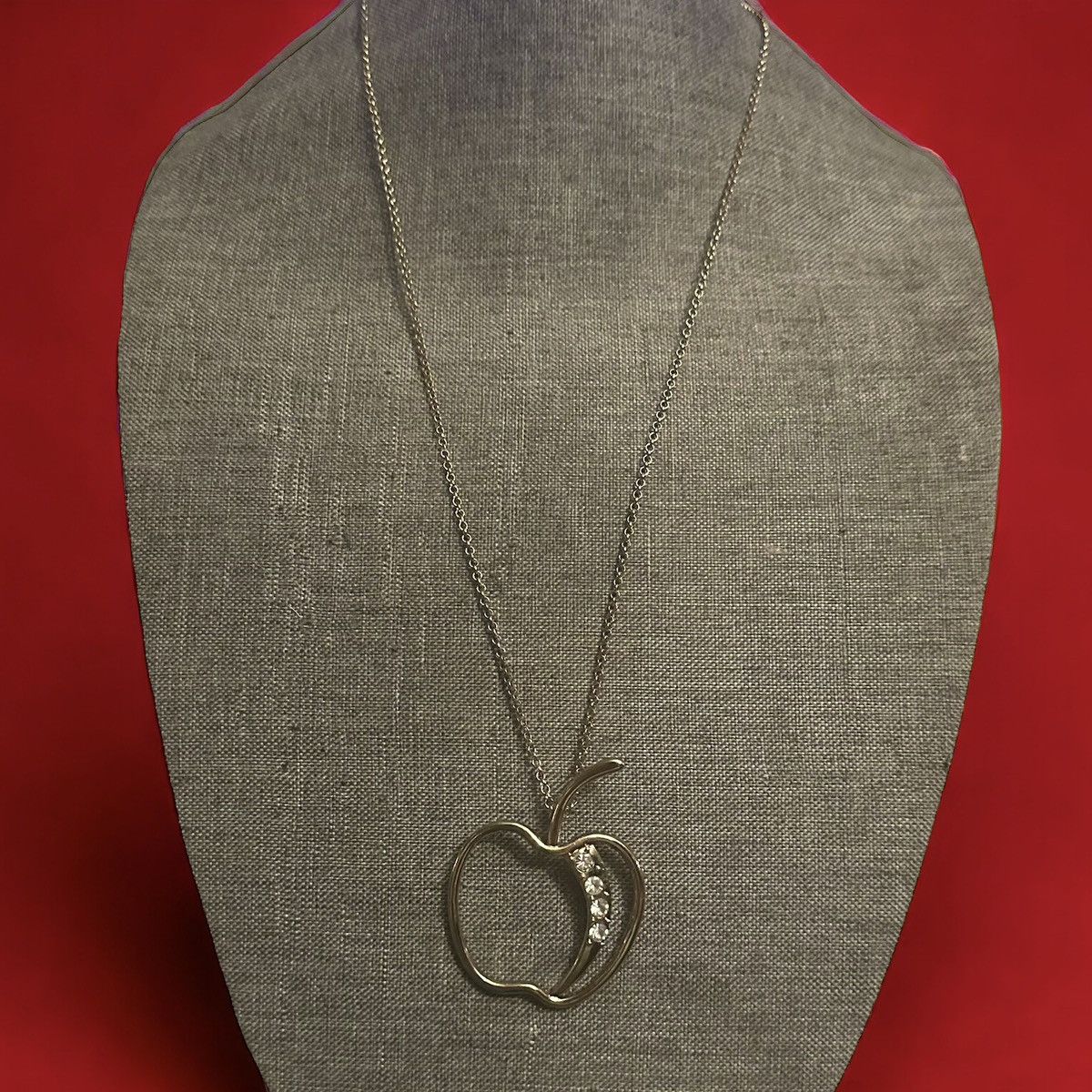 Other Long big apple pendant necklace Size ONE SIZE - 2 Thumbnail