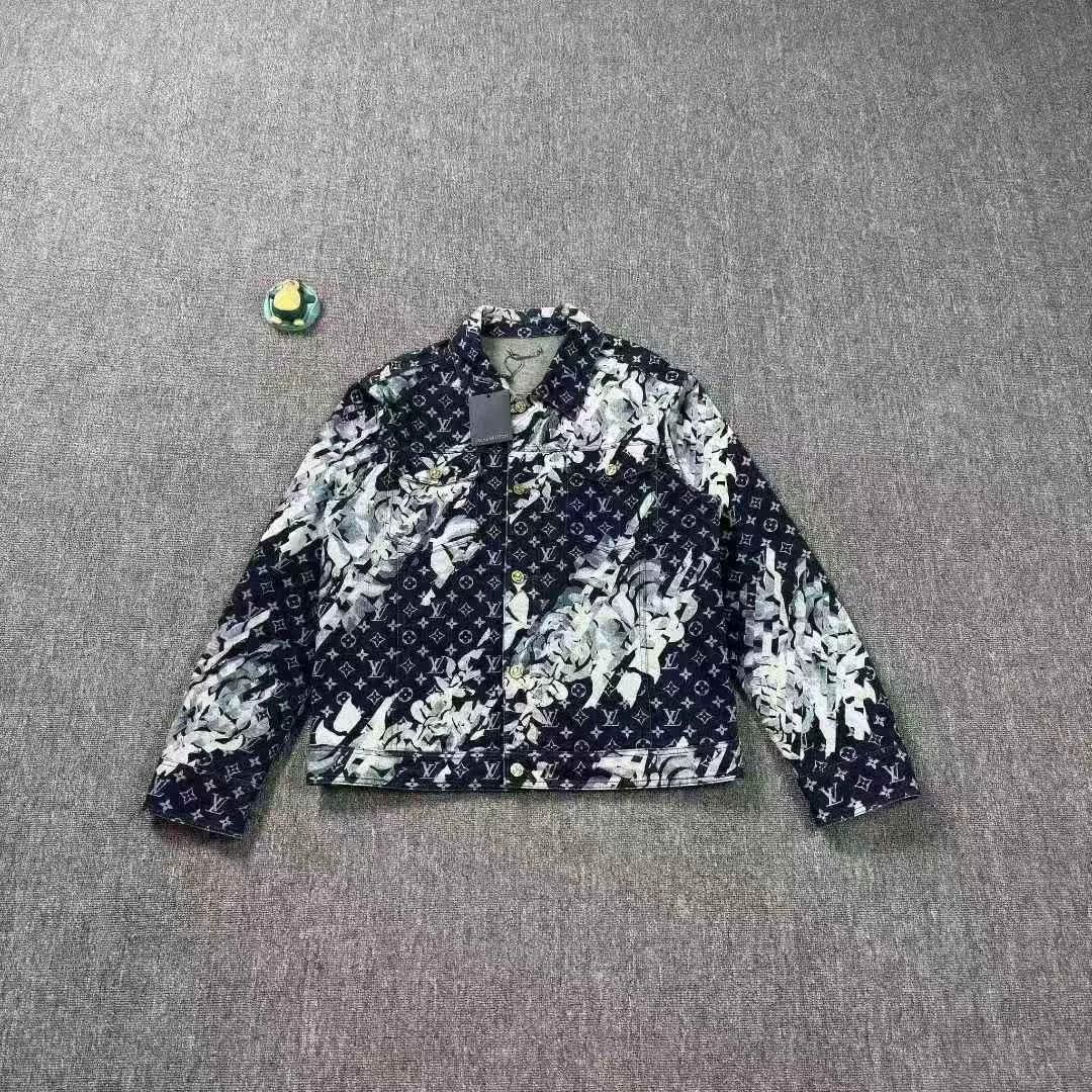 Louis Vuitton LV 2024 Seaweed Print Blue Denim Jacket Size US L / EU 52-54 / 3 - 1 Thumbnail