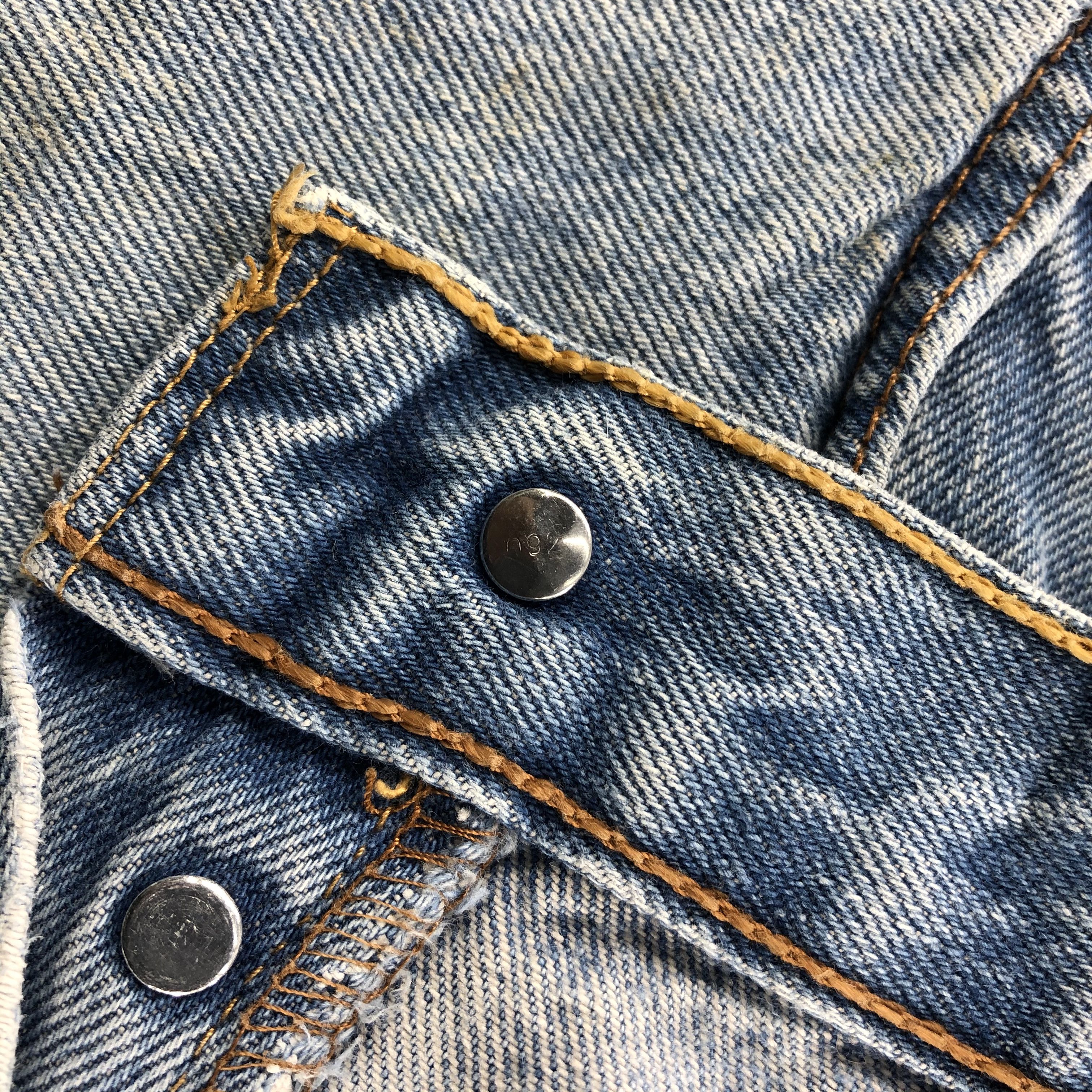 Levi's Vintage Light Wash Levis 501 Jeans-JM951 Size US 33 - 9 Thumbnail
