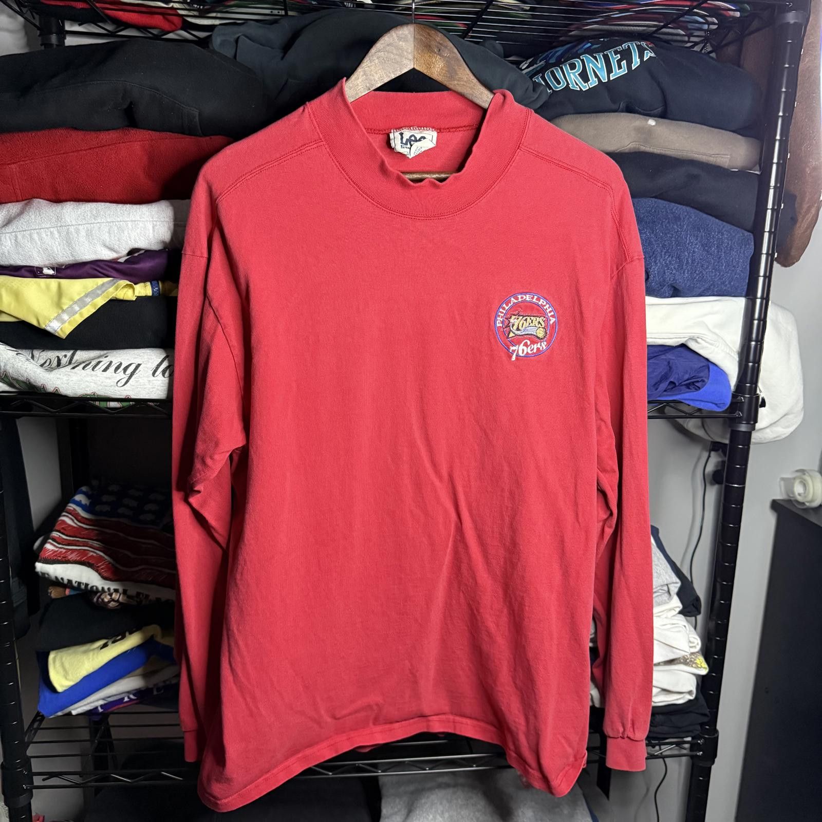 Designer Vintage Philadelphia 76ers Long Sleeve T-Shirt Size US L / EU 52-54 / 3 - 1 Thumbnail