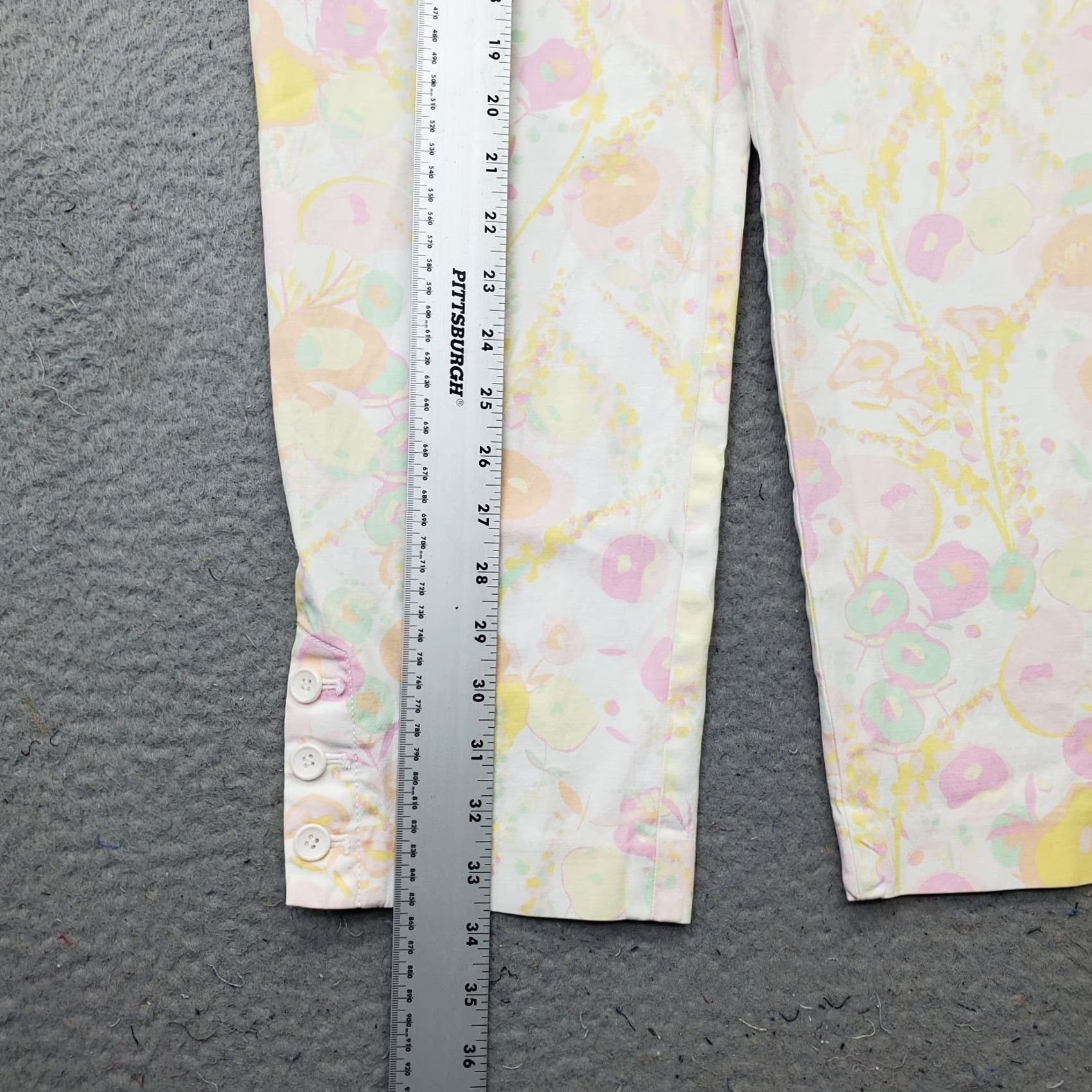 Talbots Talbots Perfect Crop Pants Women 10 Multi Floral Stretch Flat Front Ankle Button Pants Size 10 Women Floral Cropped Straight Front Button Size 32" / US 10 / IT 46 - 3 Thumbnail