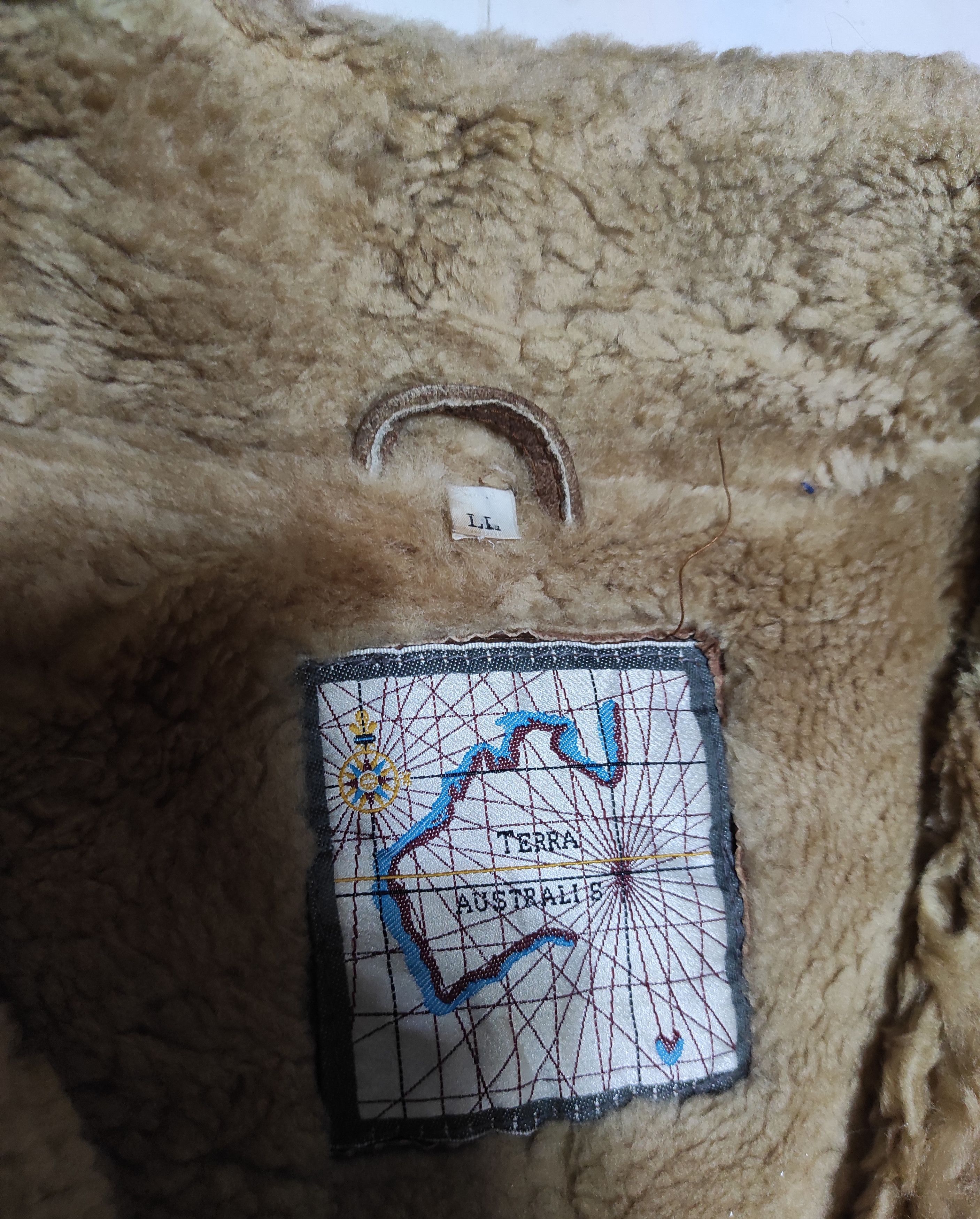 Japanese Brand Beautiful Shearling Bomber Jacket Type B-3 Australia Size US XL / EU 56 / 4 - 11 Thumbnail
