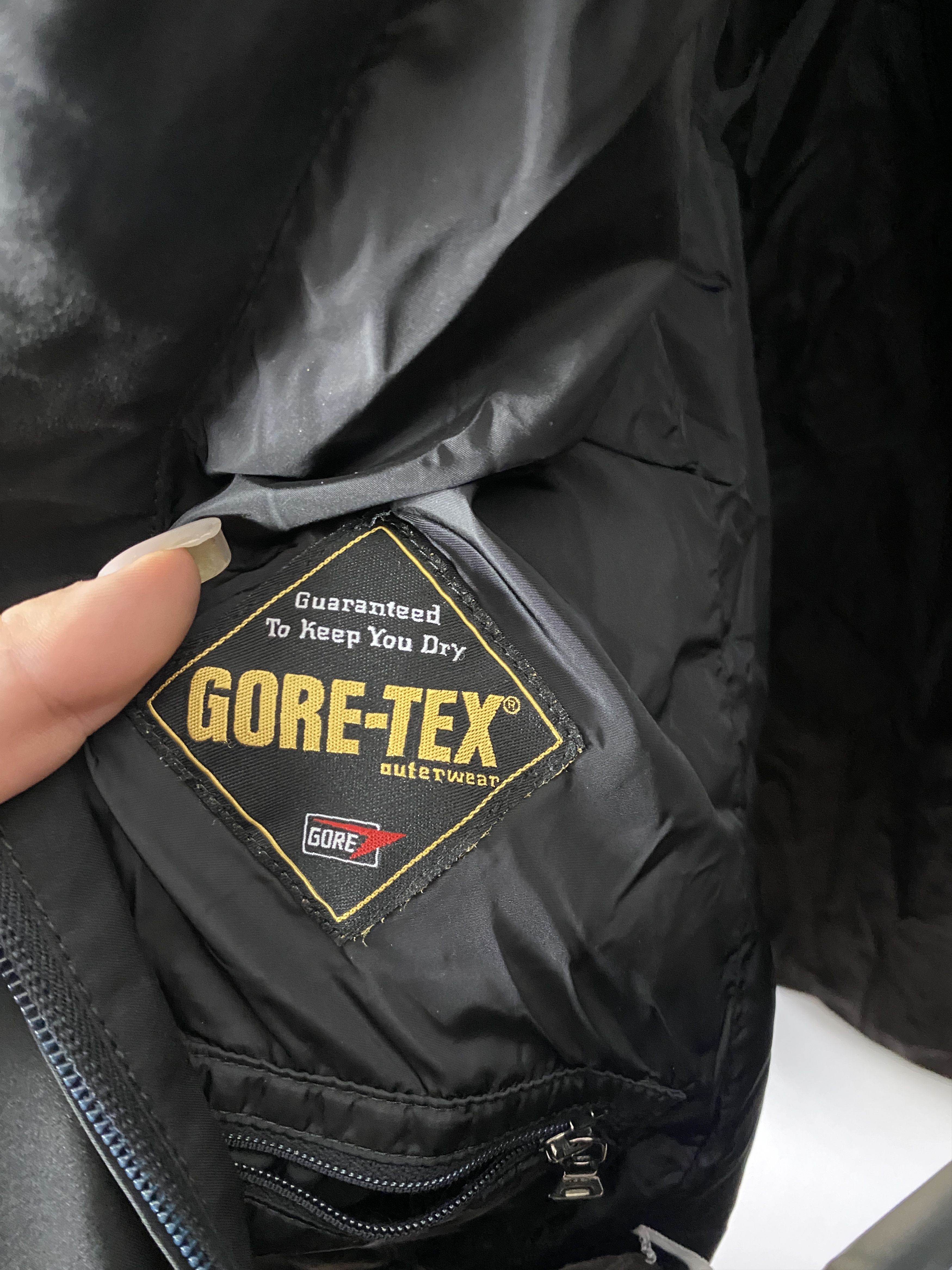 Prada Prada Gore-tex rain light jacket Size M / US 6-8 / IT 42-44 - 6 Thumbnail