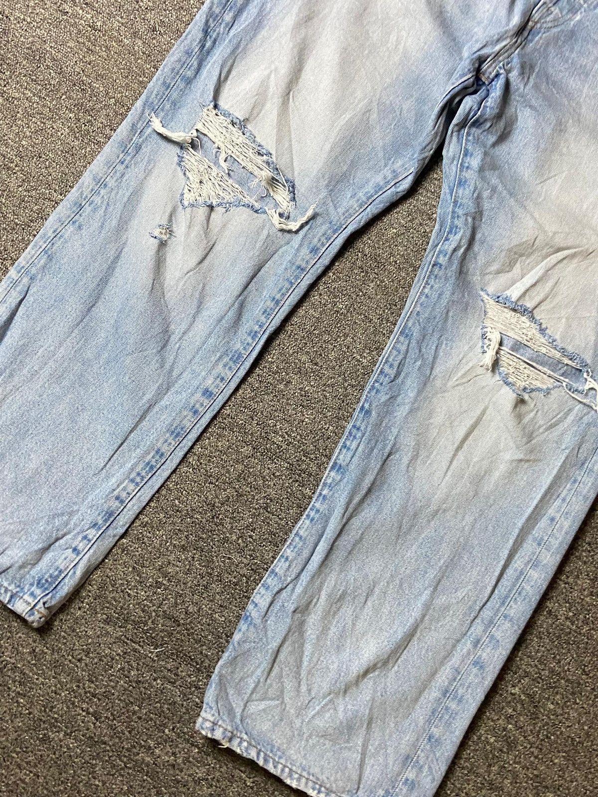 Gap × Vintage GAP 90’s Loose Cut Distressed Denim Ripped Jeans (123) Size US 33 - 9 Thumbnail